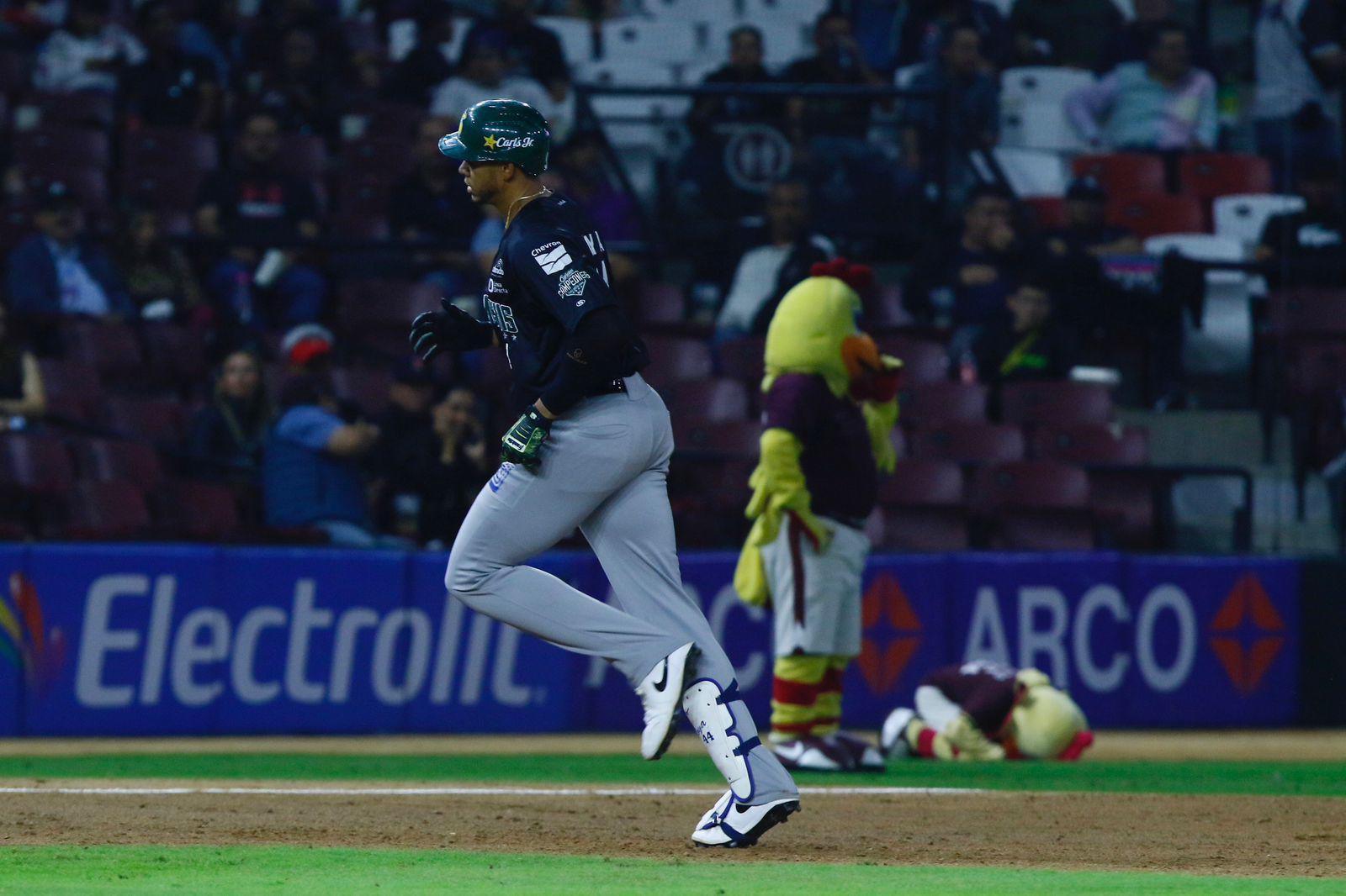 $!Cañeros de Los Mochis se asegura la serie en Culiacán