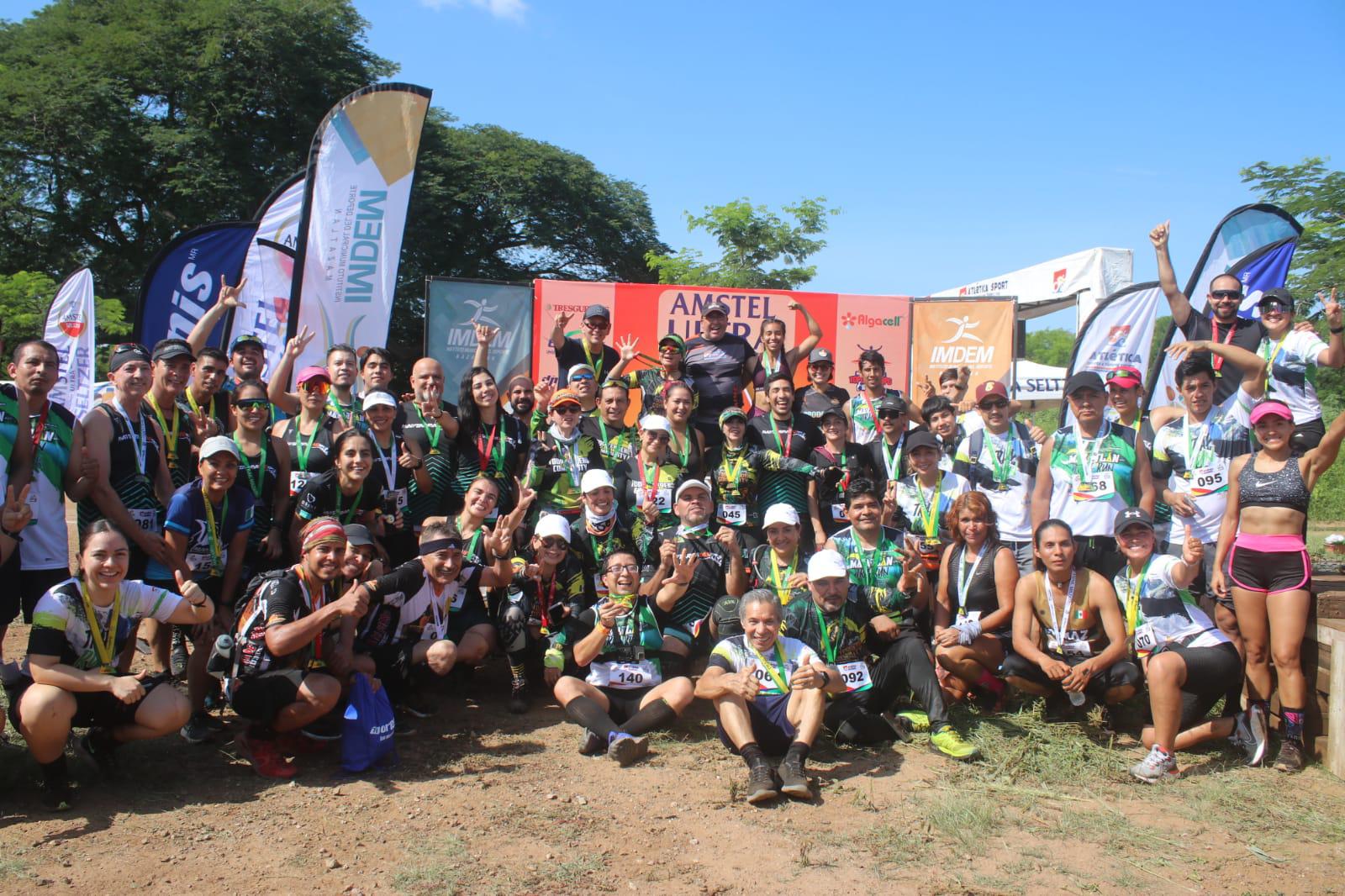 $!Mirna Gallegos y José Ángel Favela conquistan los 17K de la Carrera Trail Run Mazatlán