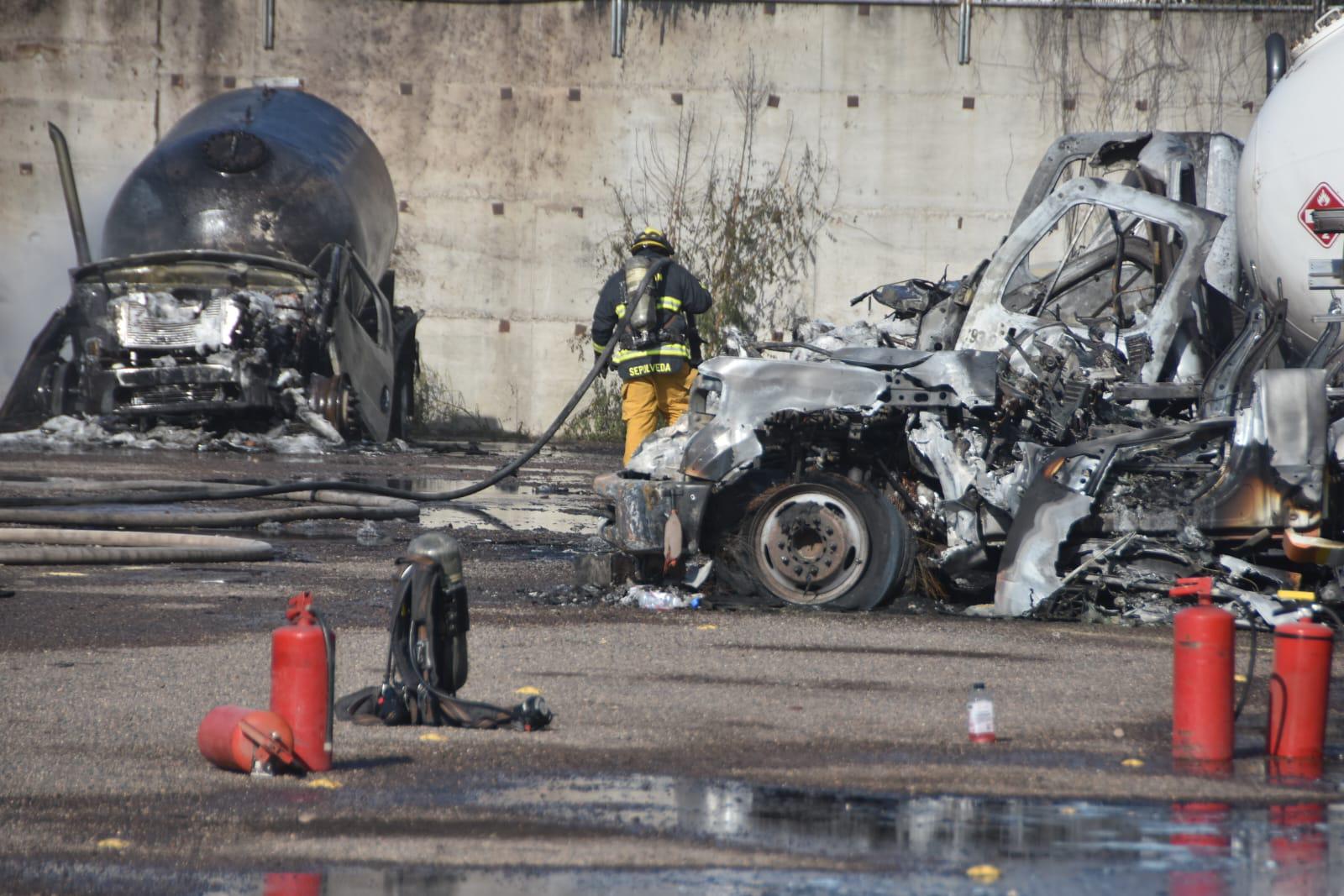 $!Incendio en planta de gas ya fue controlado y no hay heridos: PC Culiacán