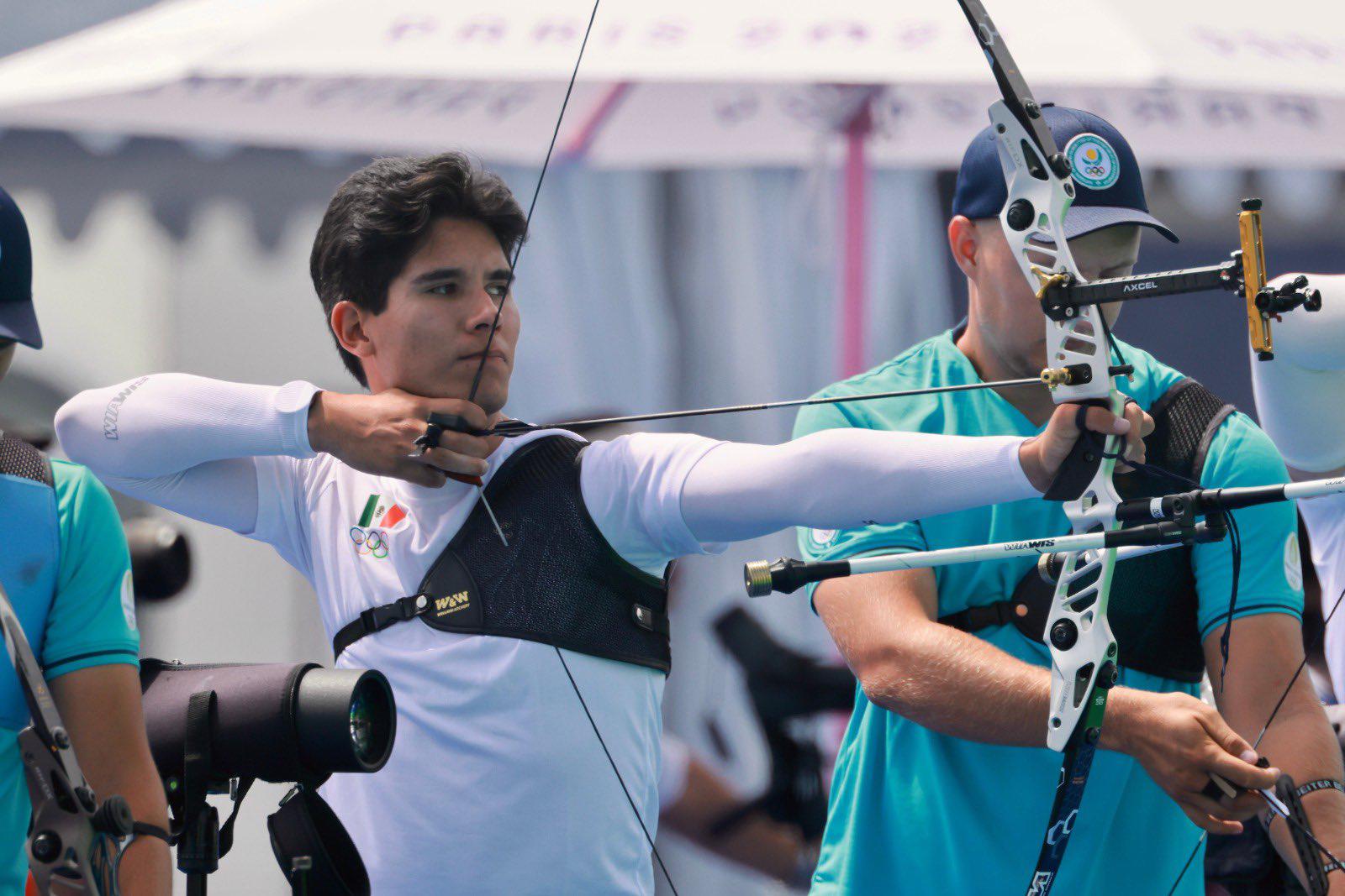 $!Alejandra Valencia y Matías Grande sacan la casta y avanzan a octavos de final en tiro con arco en París 2024