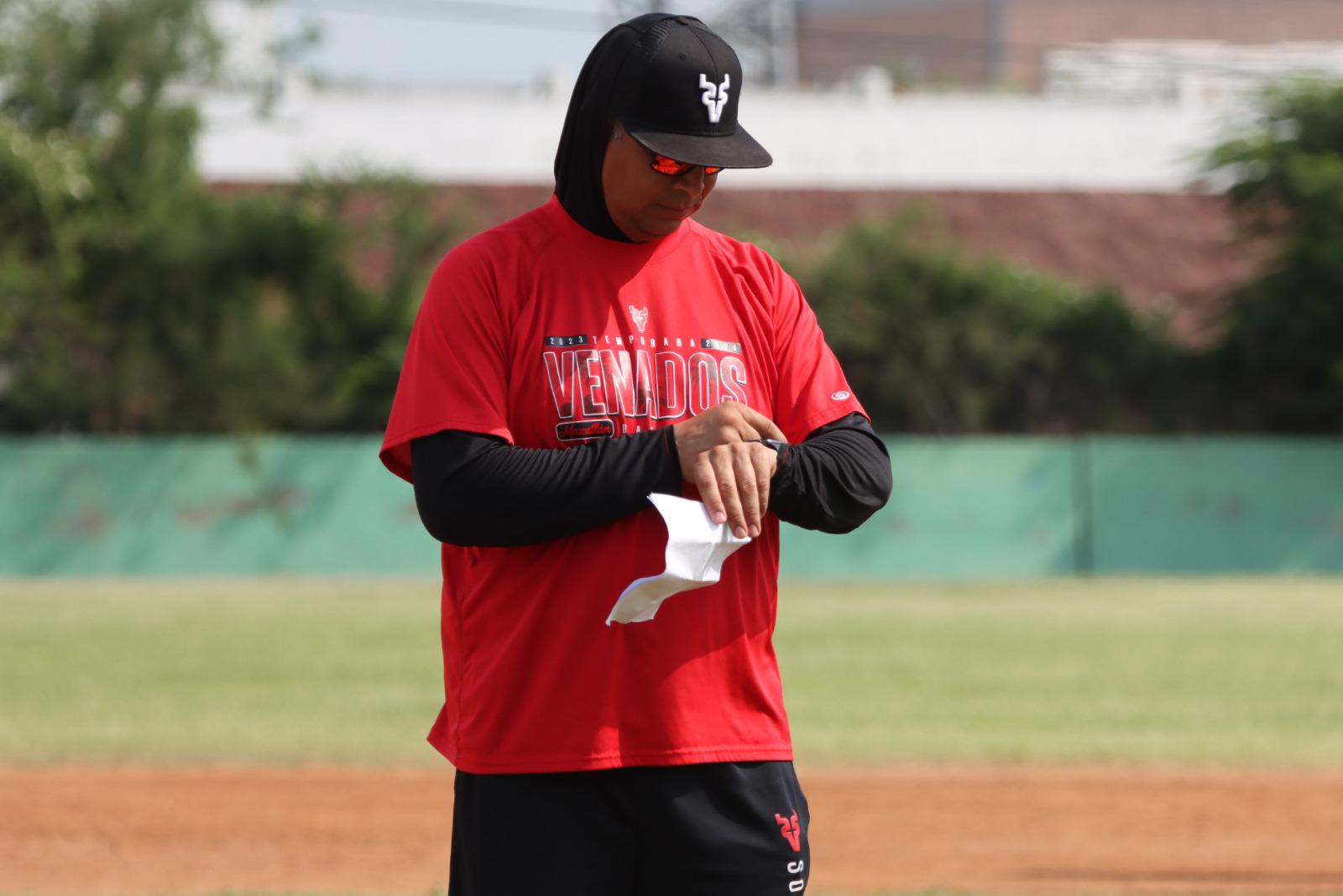 $!Braulio Torres-Pérez ya trabaja para abrir en los inaugurales por Venados de Mazatlán