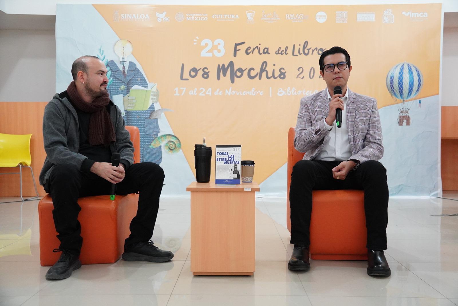 $!Hernán Arturo Ruiz presenta su libro Todas las estrellas muertas.