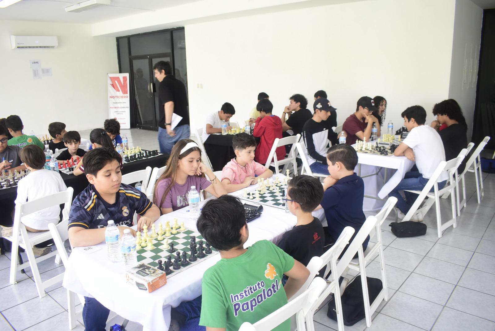 $!Todo un éxito el Torneo de Ajedrez Edición Blanco y Negro 2024