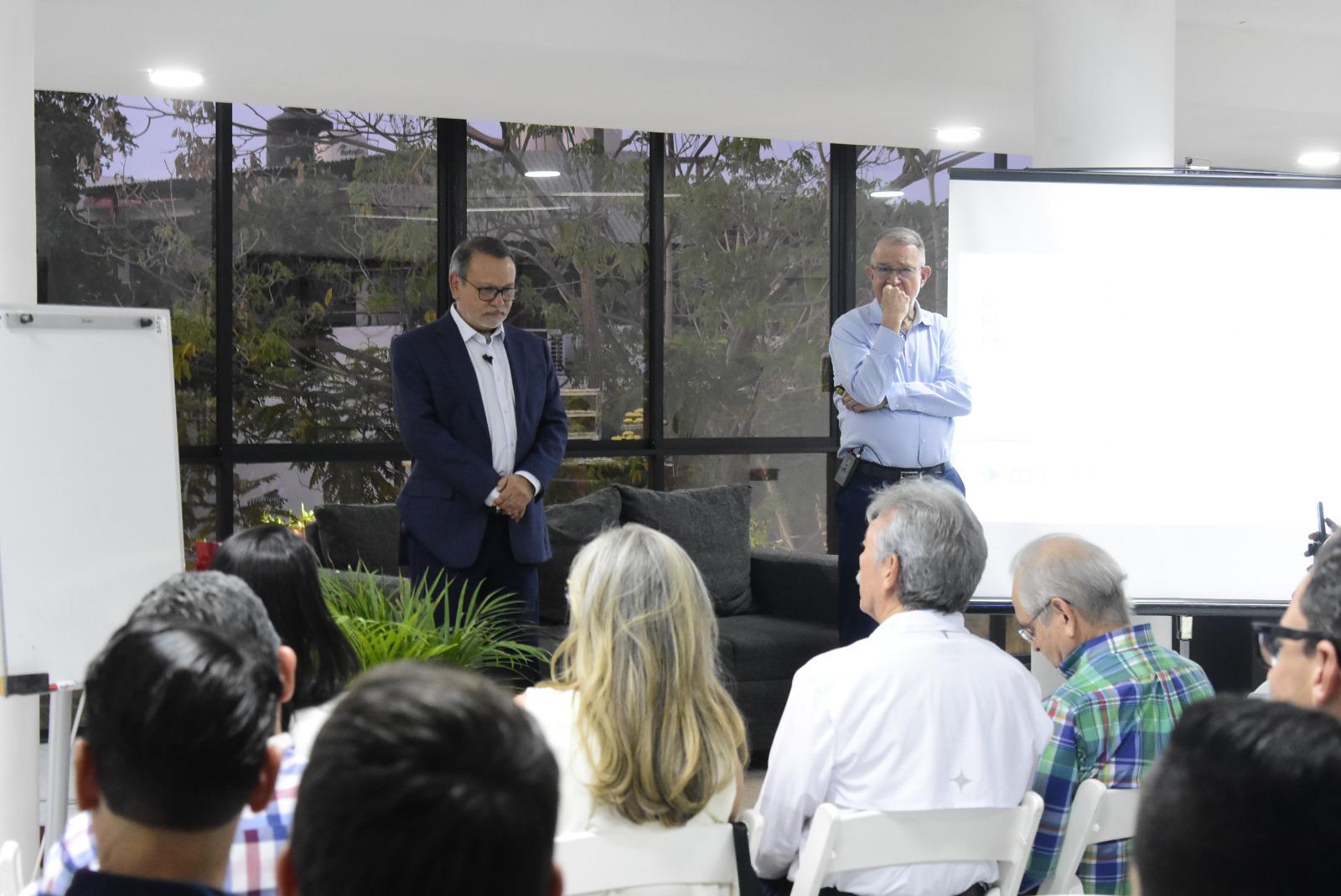 $!Gobiernos y entornos adversos invitan a reinventar las empresas: Dumois