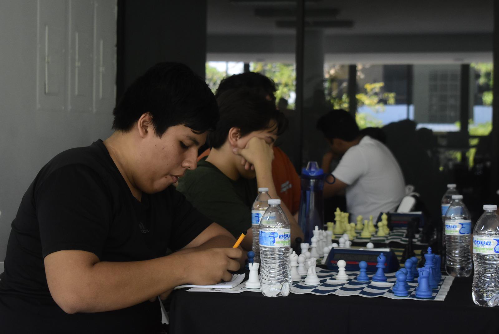 $!A pleno ritmo arranca Torneo de Ajedrez Edición Blanco y Negro 2024