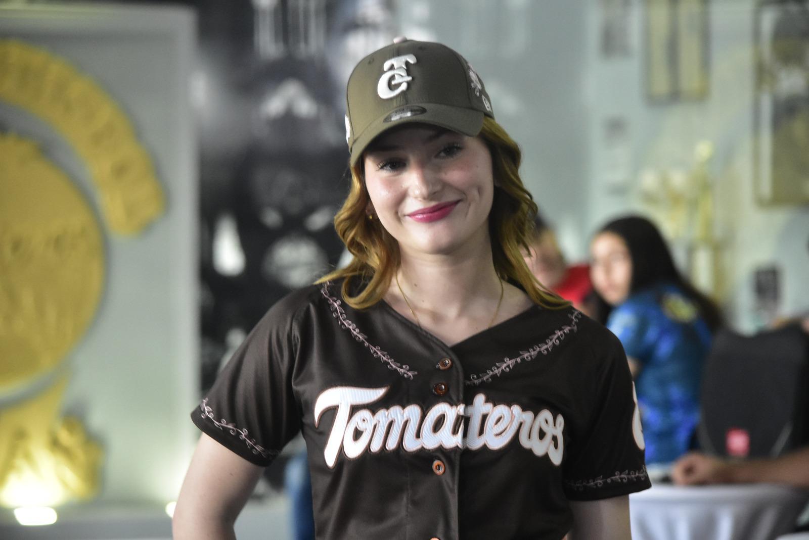 $!Presentan la nueva piel que vestirá a Tomateros de Culiacán