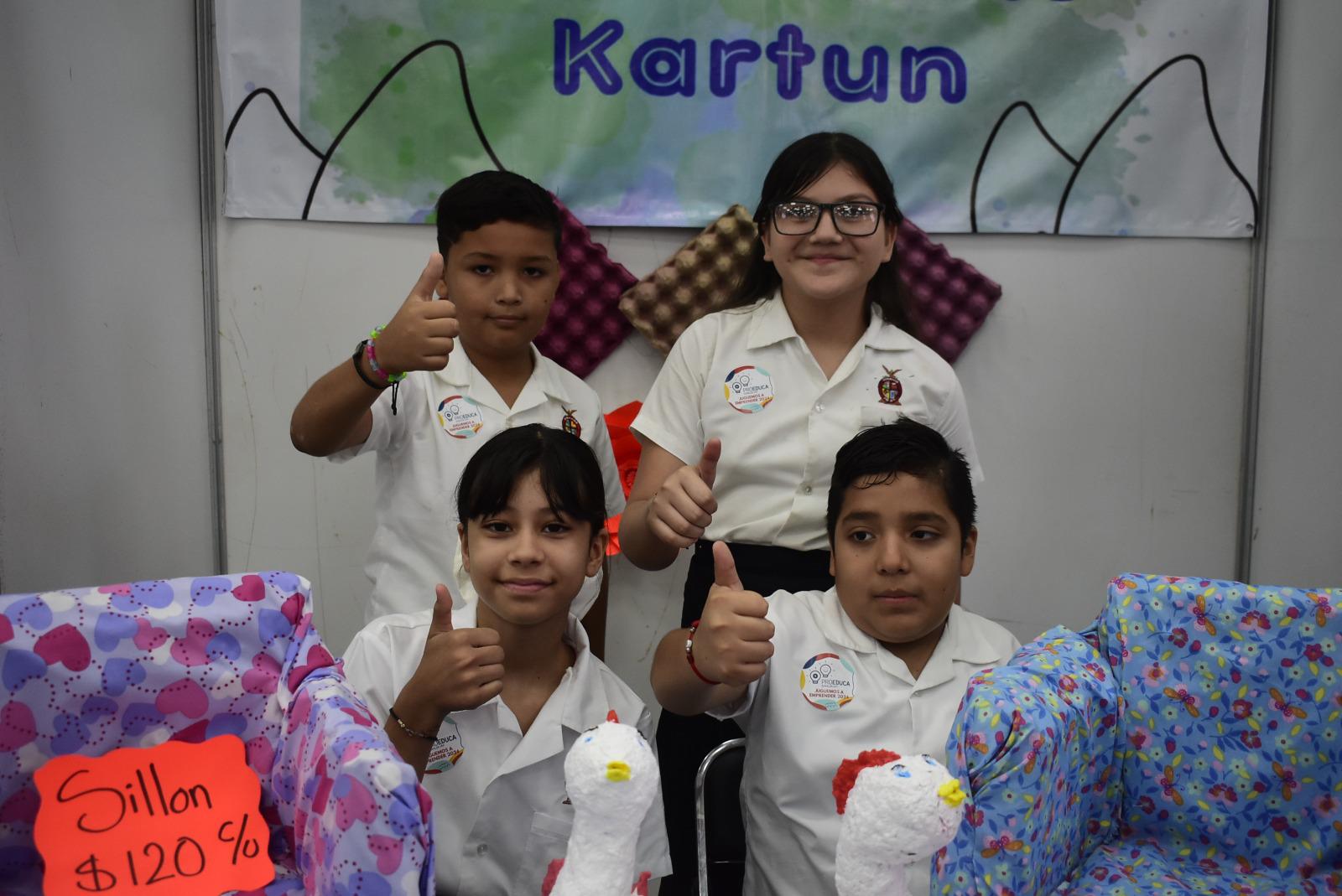 $!Estudiantes de primaria en Culiacán se visten de emprendedores