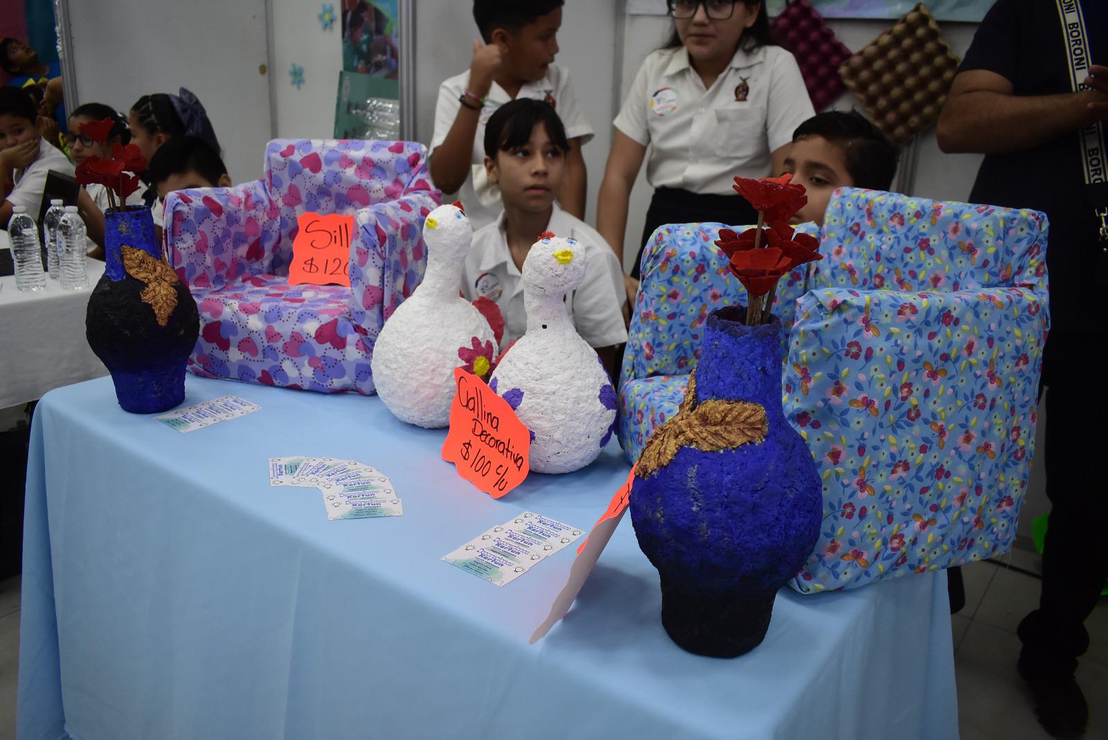 $!Estudiantes de primaria en Culiacán se visten de emprendedores