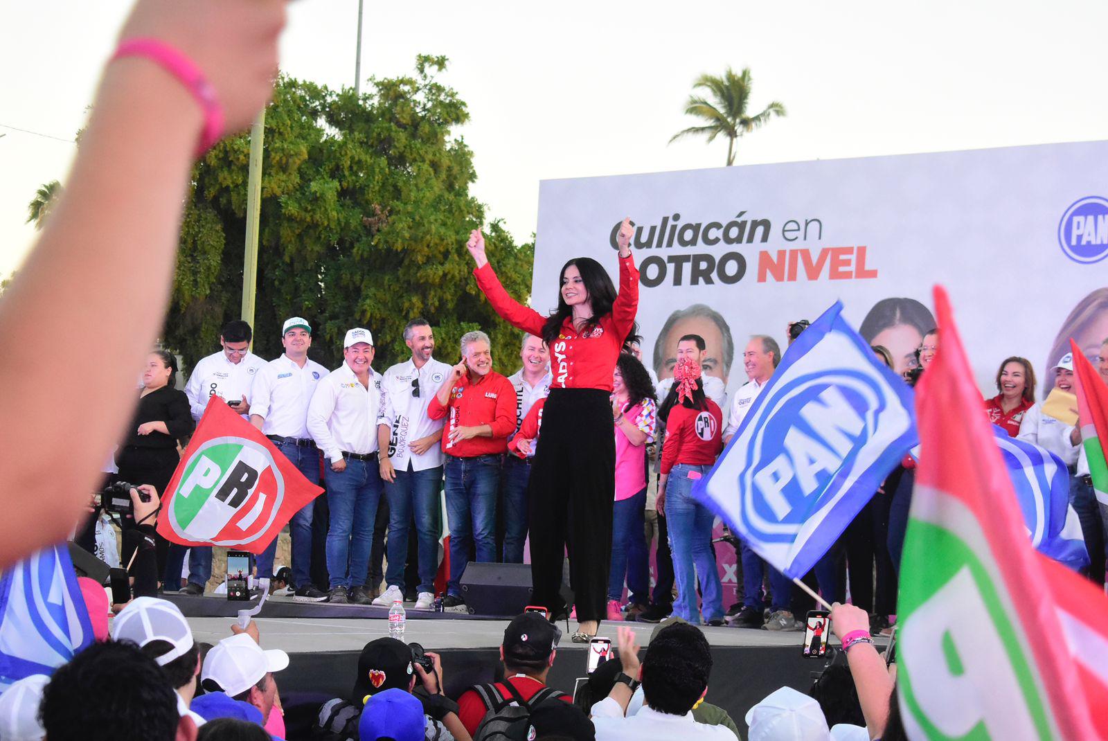 $!Fuerza y Corazón baja telón de las campañas en Sinaloa