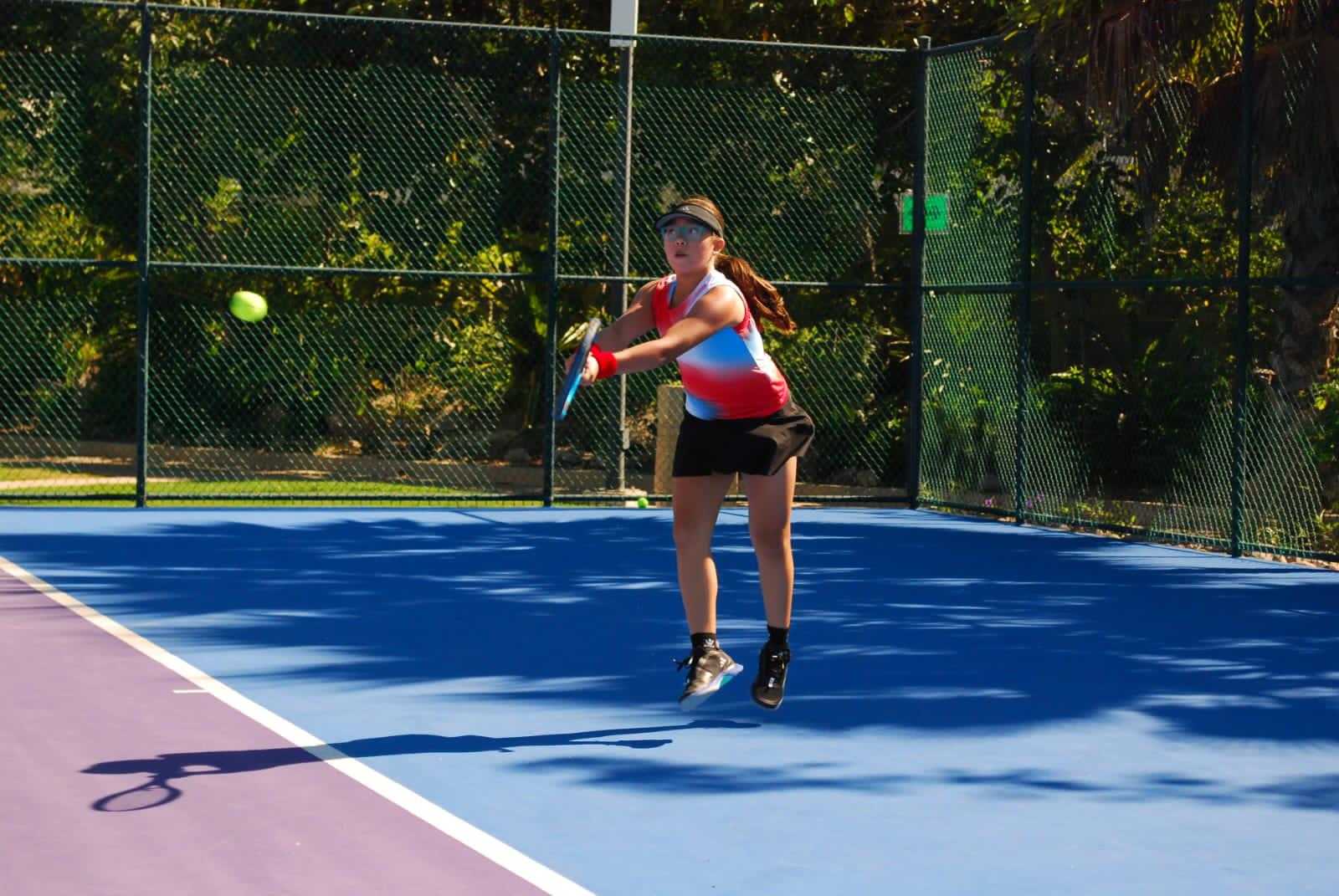 $!Muestran dominio en el cierre del Circuito Imdem de Tenis