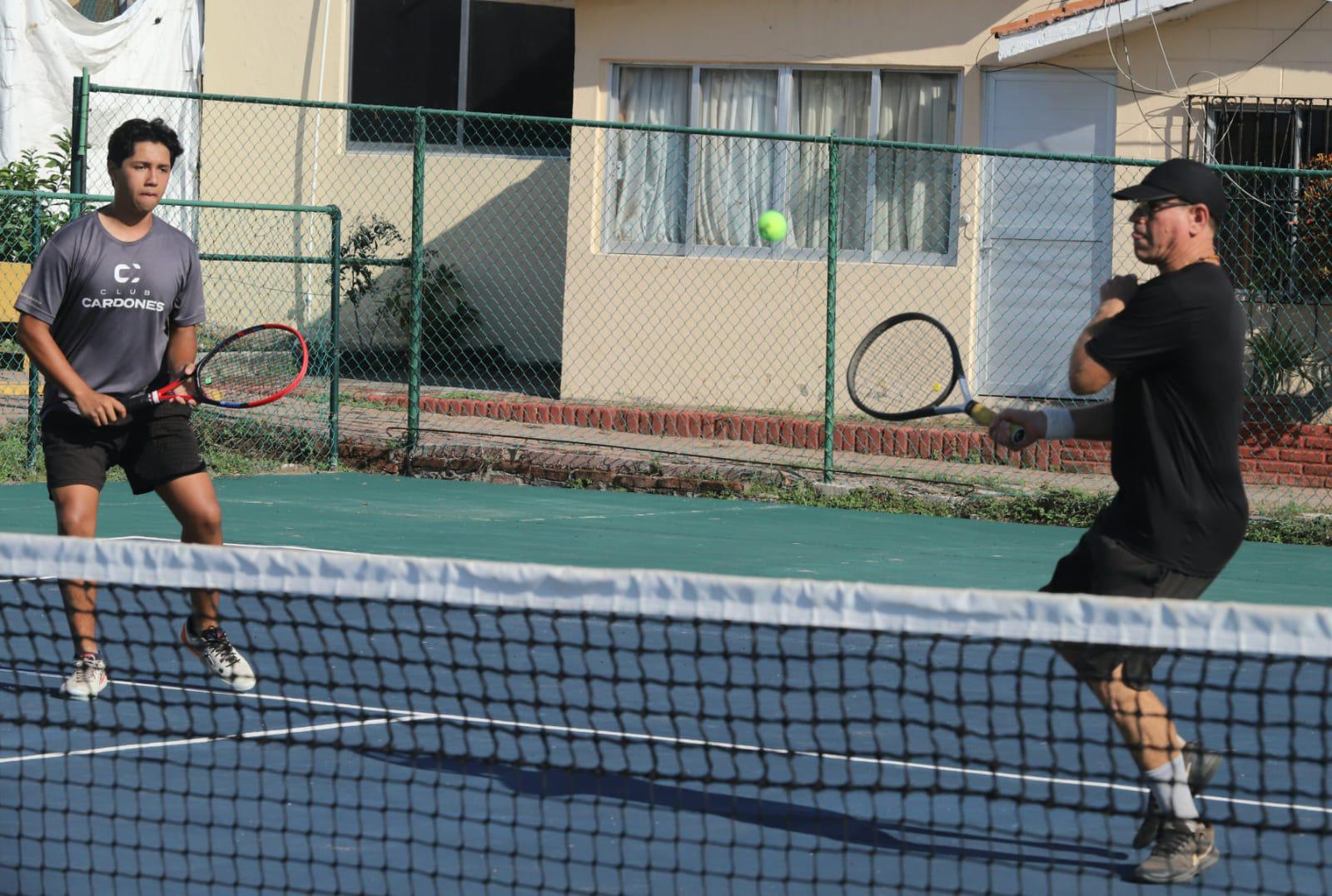 $!Se quedan cortos Aviña y Medrano, en Torneo del Racquet Las Gaviotas