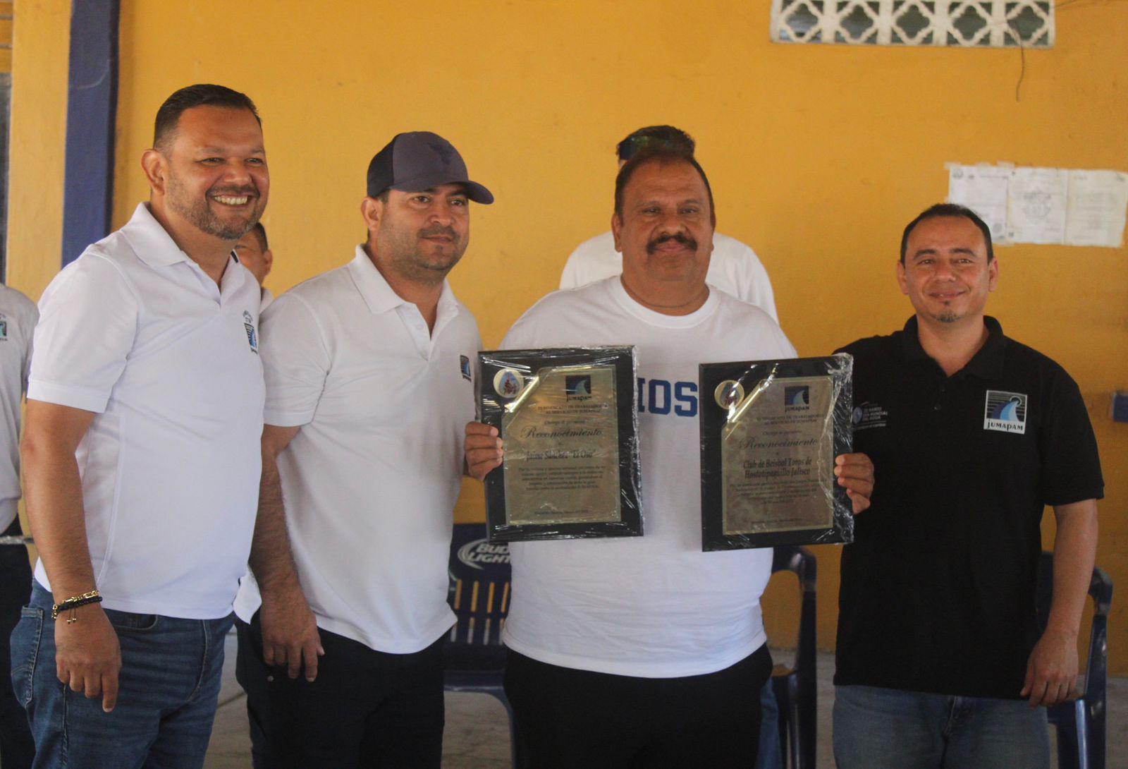 $!Festeja Jumapam la hermandad con torneo deportivo