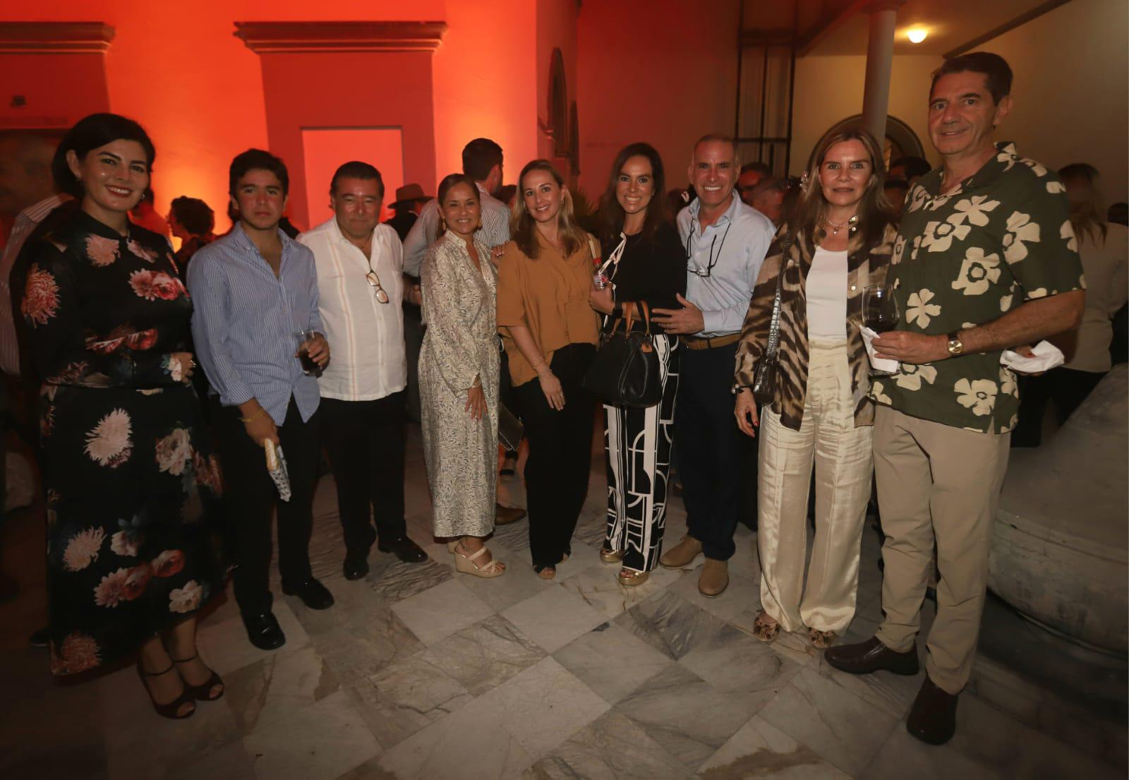 $!Alma Loaiza, Juan Pablo de la Cruz Téllez, Mauricio de la Cruz, Laura Téllez, Alejandra Contreras, Paulina Sandoval, Ismael Díaz, Ivette Carvajal y Jorge Perezcastro.