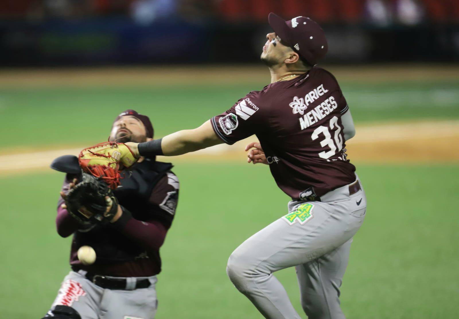 $!Venados le corta la racha ganadora a Tomateros