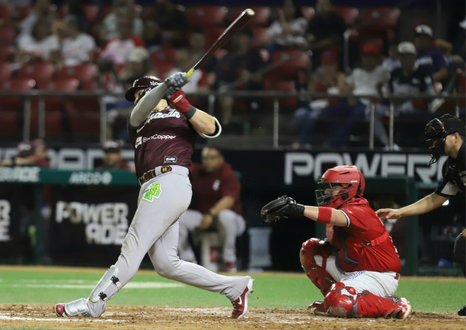 $!Venados le corta la racha ganadora a Tomateros