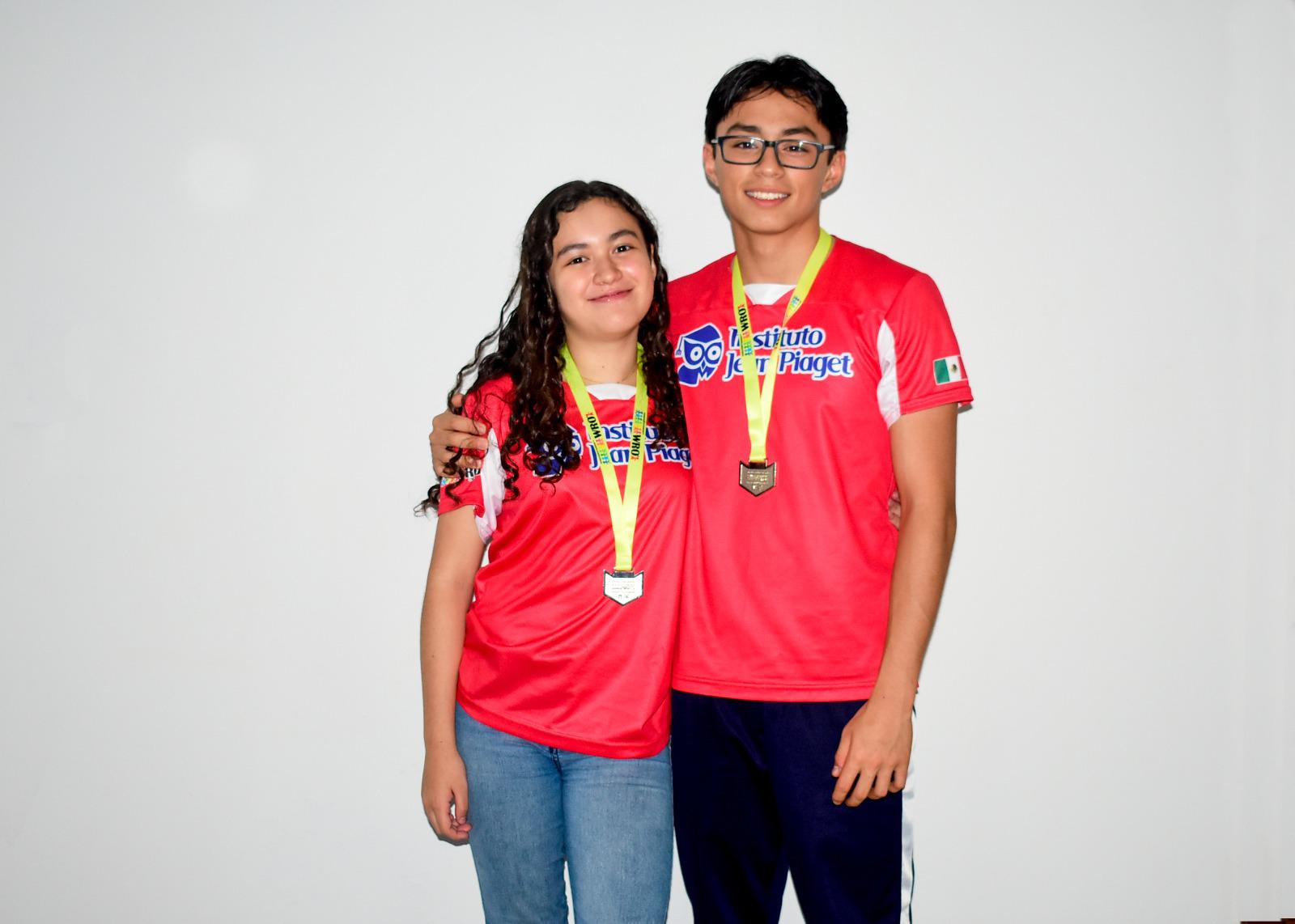 $!Alumnos del Instituto Jean Piaget de Culiacán ganan segundo lugar en olimpiadas robóticas en China