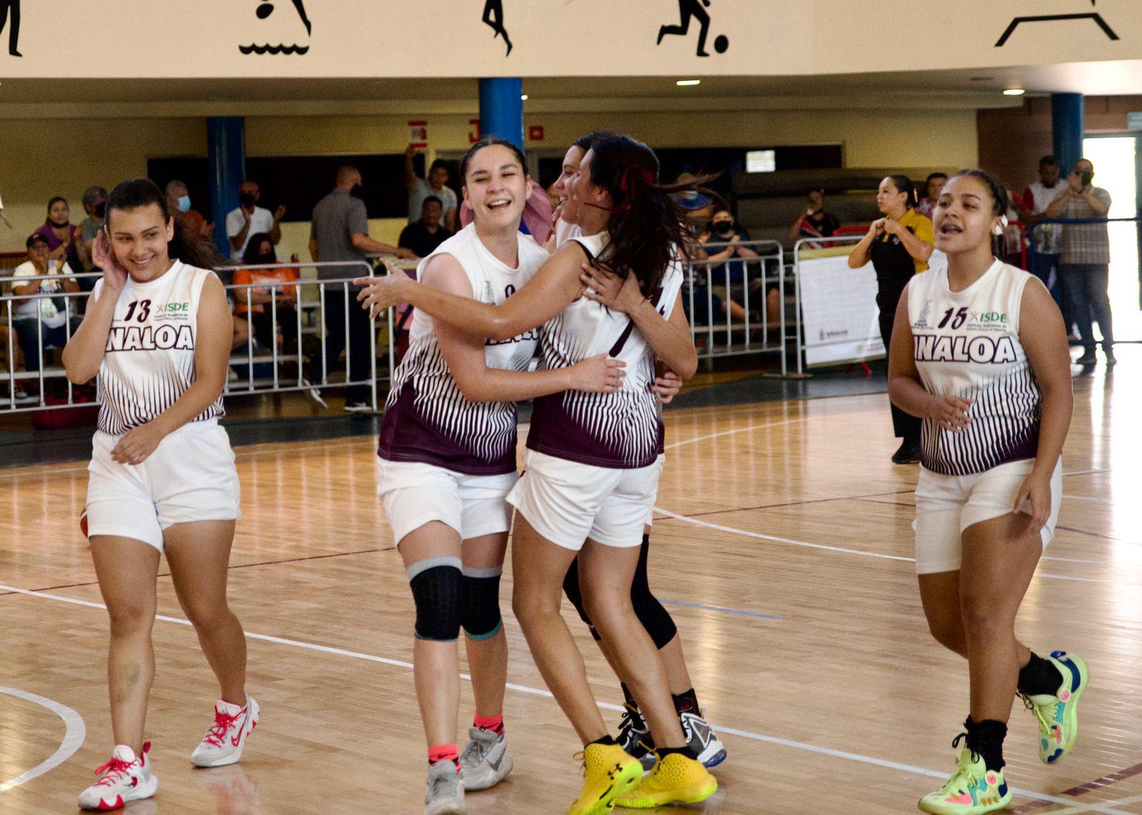 $!Sinaloa va por dos oros en el basquetbol de los Juegos Nacionales Conade