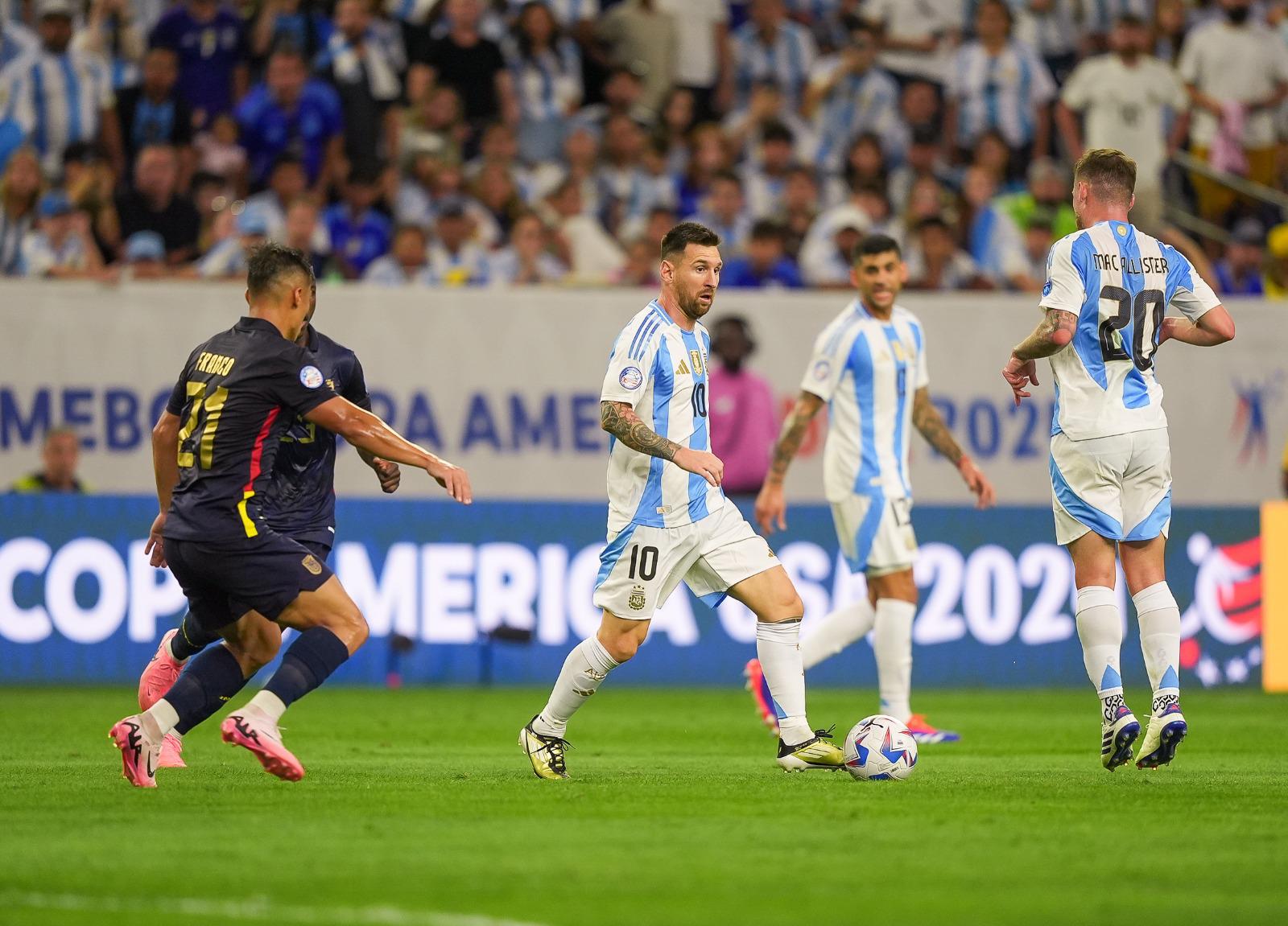 $!Perdona Ecuador y Argentina va a semifinales de la Copa América