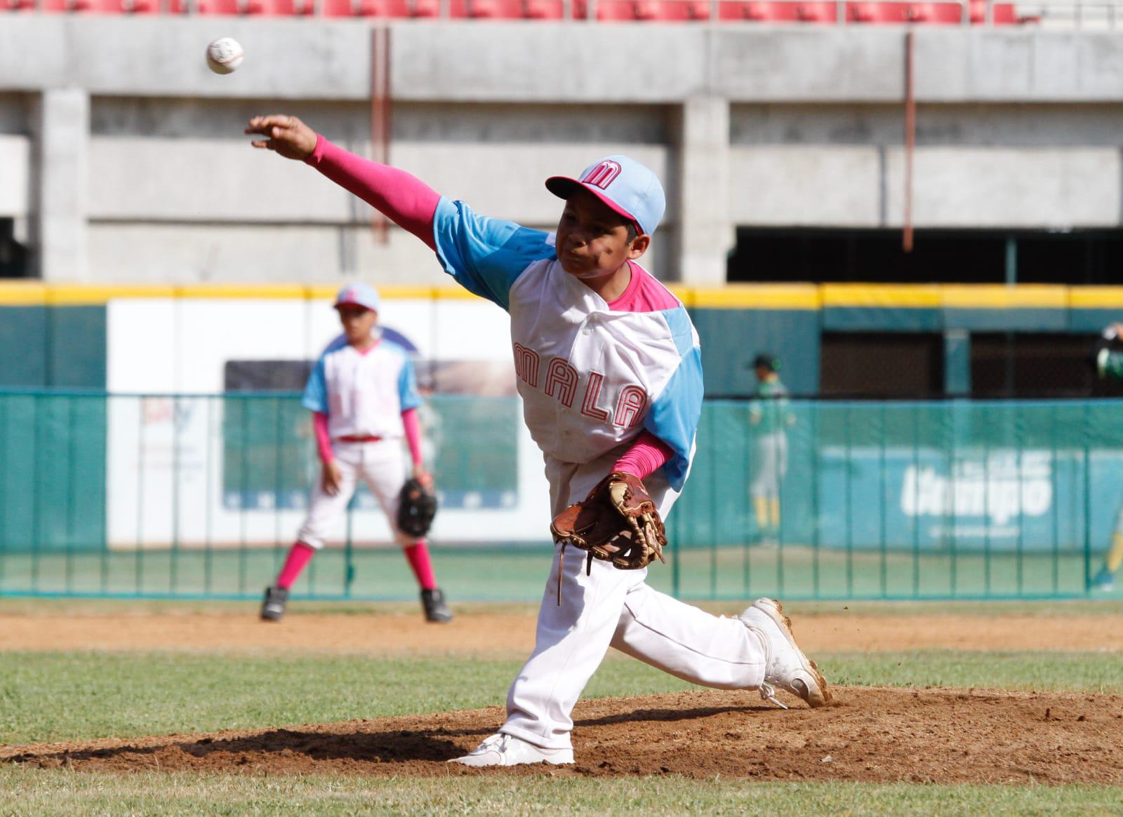 $!Panteras desgarran a Medias Rotas en el Mazatlán Baseball Tournament