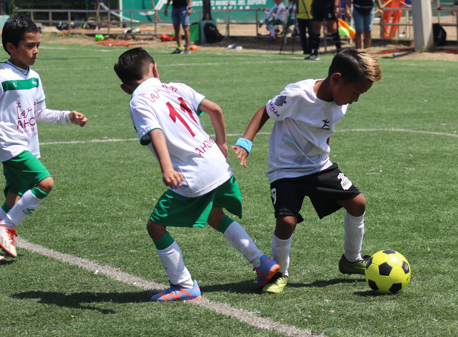 $!Se corona Ahome en Estatal de Futbol, categoría Chupones