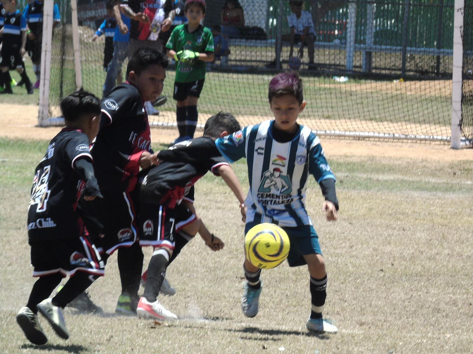 $!Dragones conquista segundo triunfo en Copa Mazatlán