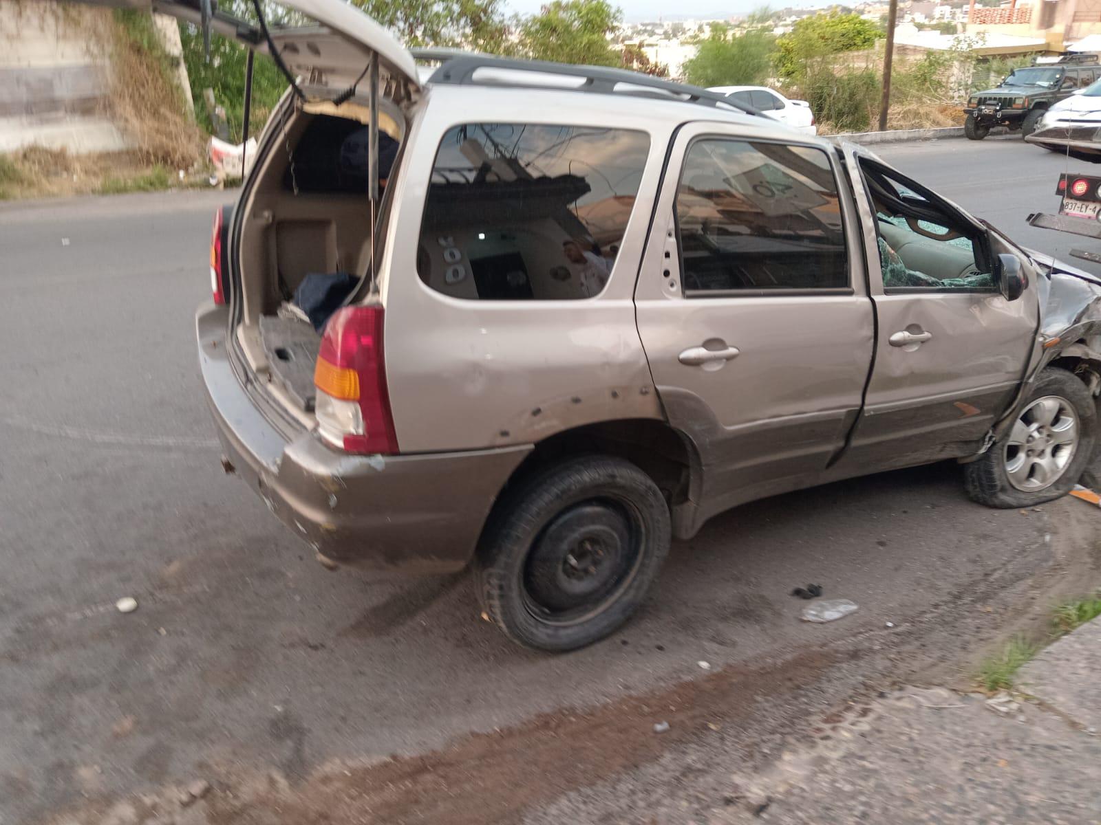 $!Choque con volcadura deja lesionado a un adulto mayor en Culiacán