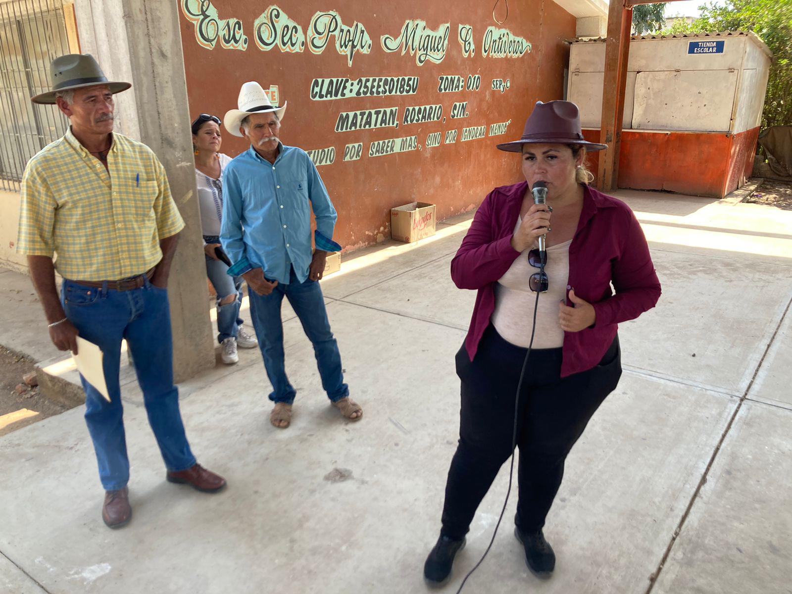 $!Diputados de la Comisión de Asuntos Indígenas visitan comunidades de El Trébol 1 en Escuinapa; y Matatán en Rosario