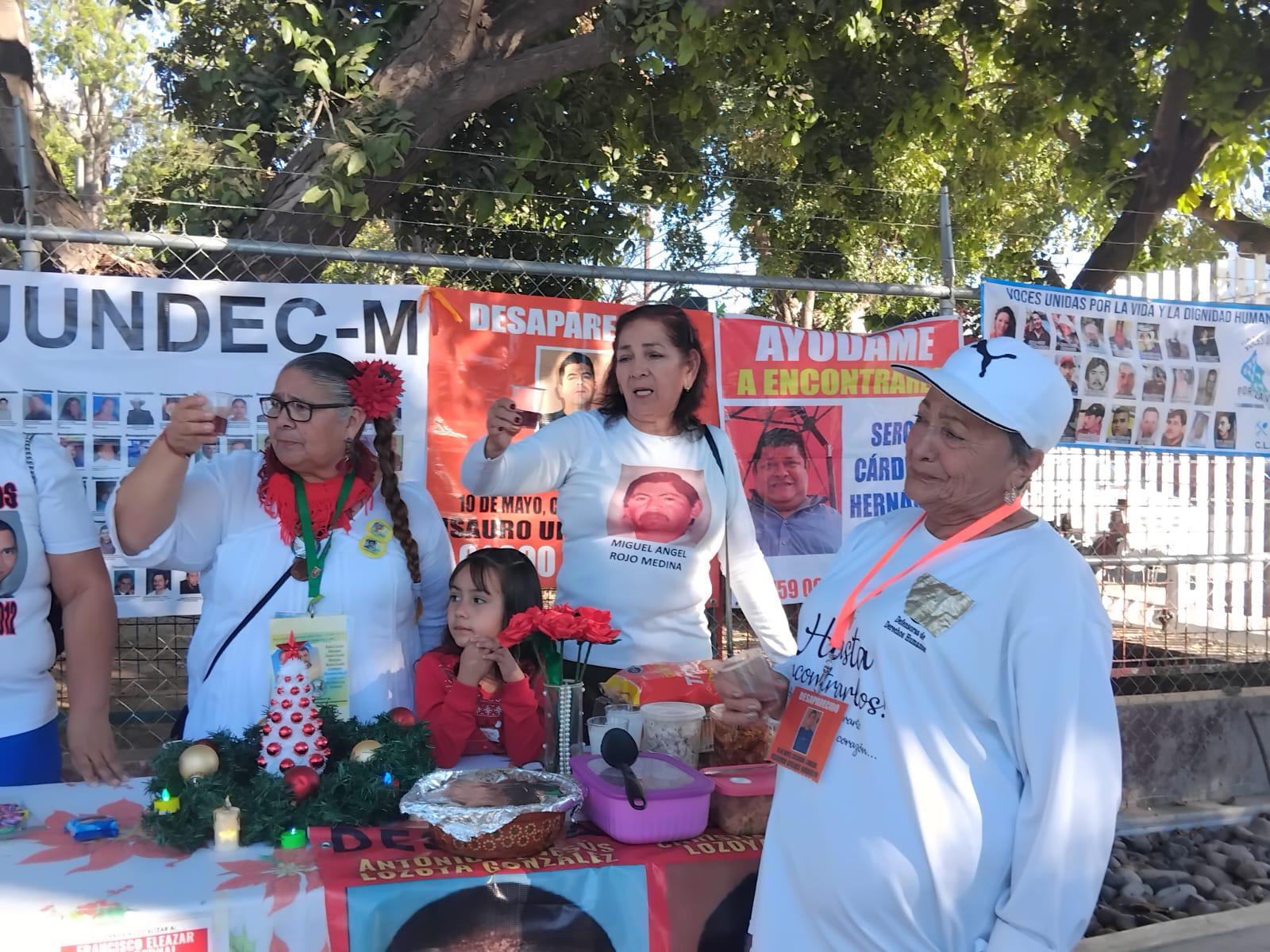 $!Mujeres buscadoras en Culiacán dedican ‘brindis’ de fin de año a sus familiares desaparecidos