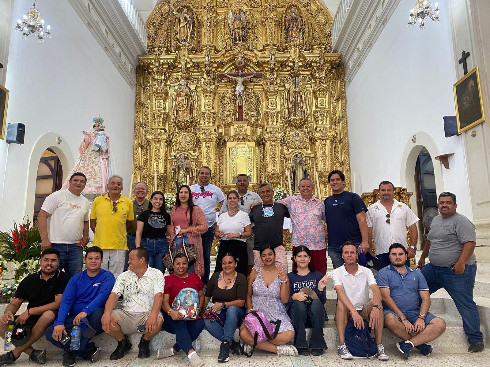 $!Grupo de guías de turistas visitan El Rosario, Pueblo Mágico, para certificarse