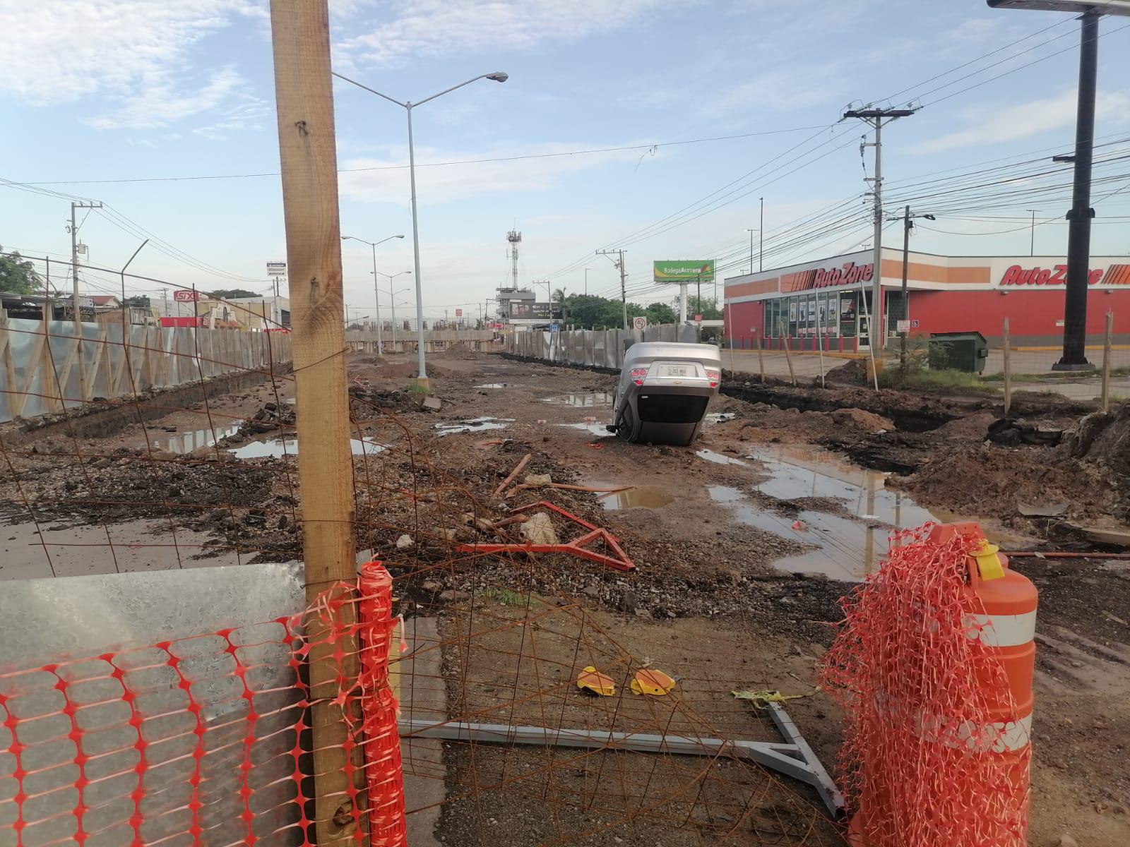 $!Labora poco personal en puente de la Colosio pese a visita del Gobernador a Mazatlán; aumentan accidentes