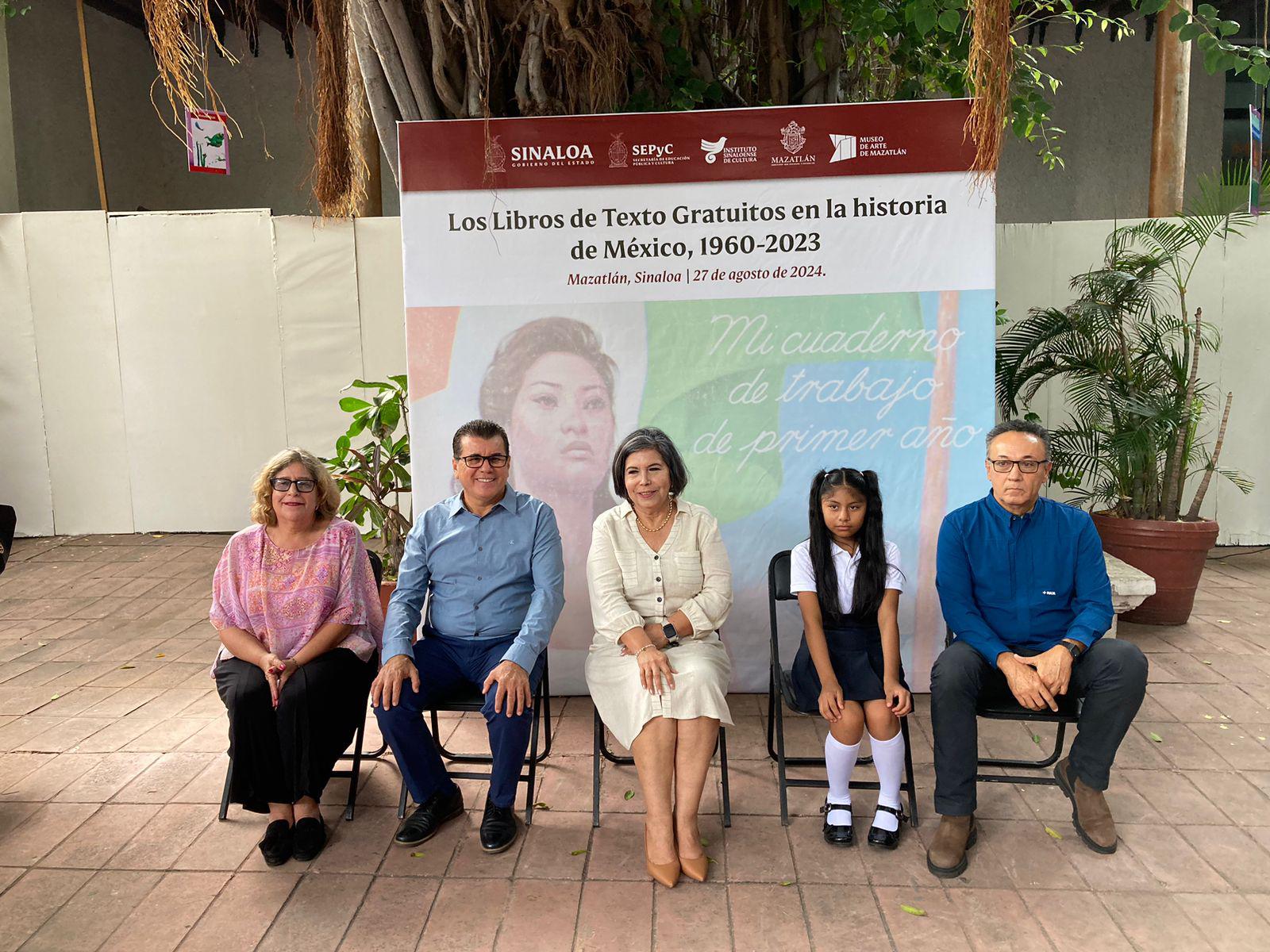 $!Lilian Kravzov Appel, el Alcalde Édgar González, Catalina Esparza Navarrete, María Fernanda Machucho y Juan Salvador Avilés, presidieron la ceremonia inaugural.