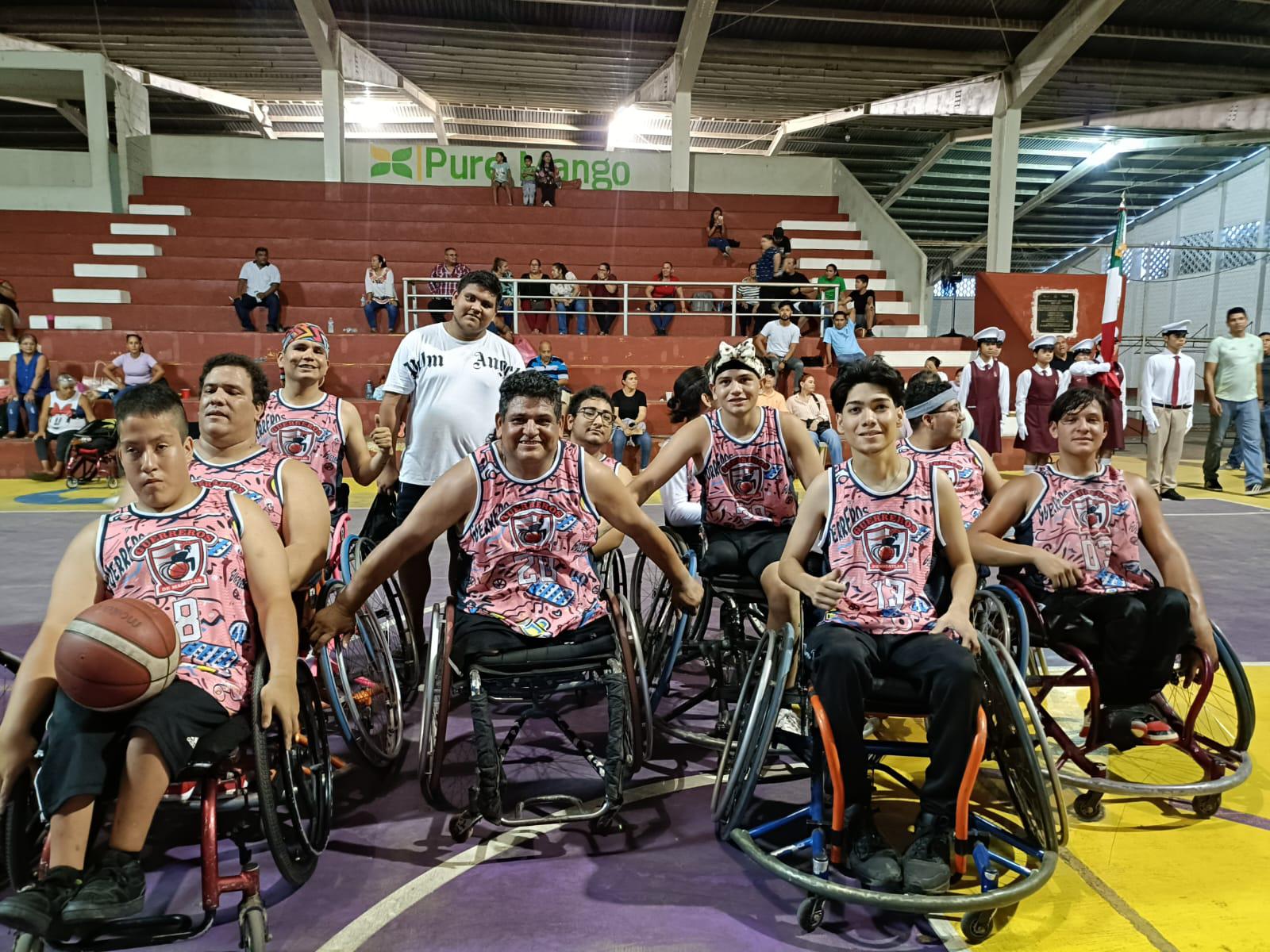 $!Arranca en Escuinapa la Liga de Basquetbol sobre Sillas de Ruedas, en homenaje a Yiyo Grave