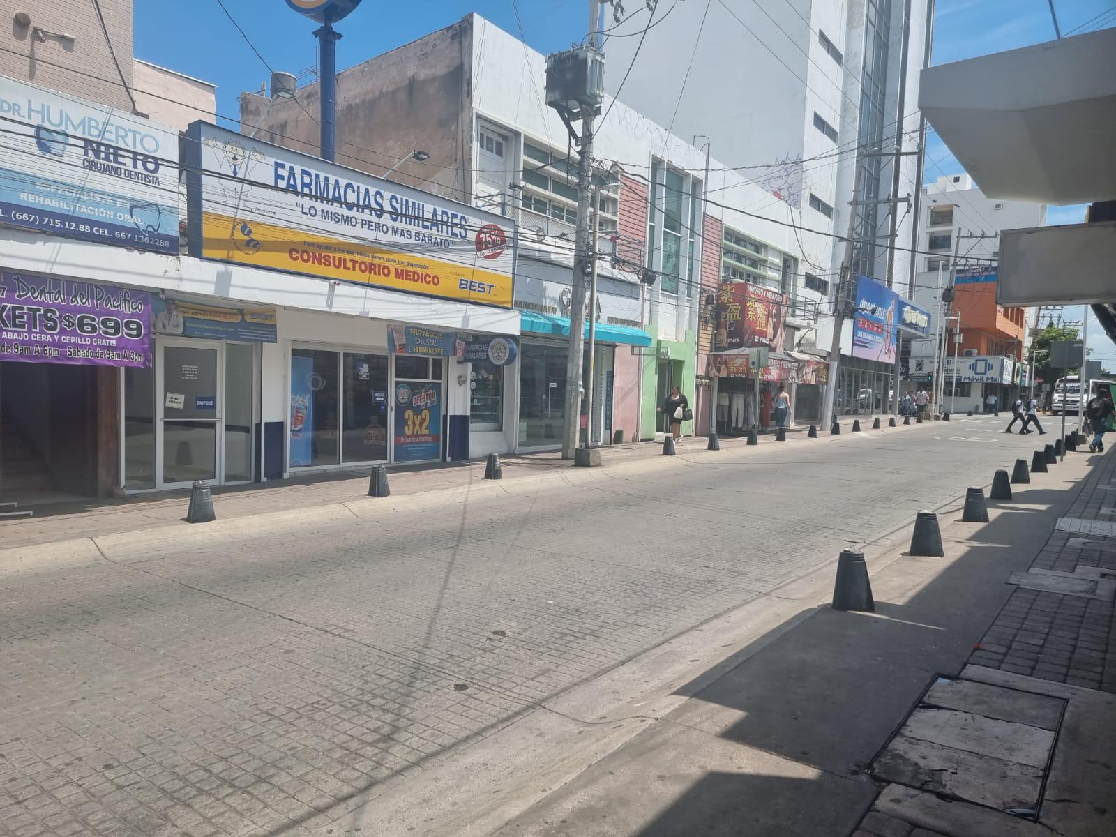 $!Fuga de gas en el Centro de Culiacán moviliza a grupos de rescate