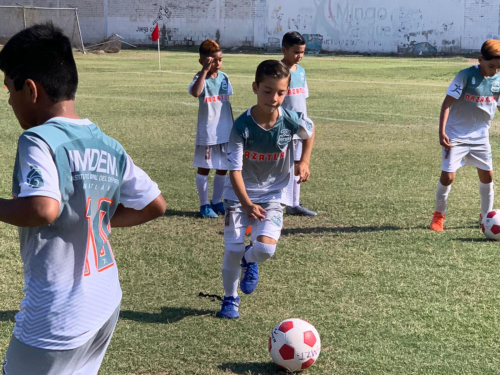 $!Mazatlán gana Campeonato Estatal de Futbol Panditas