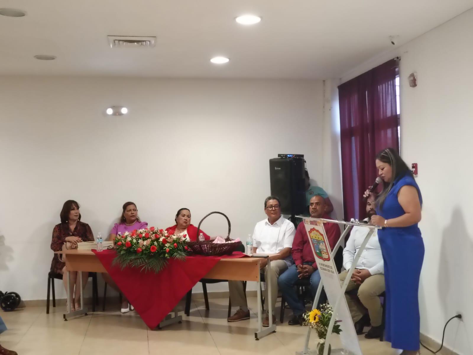 $!Celebran en Escuinapa a docentes jubilados mayores de 80 años