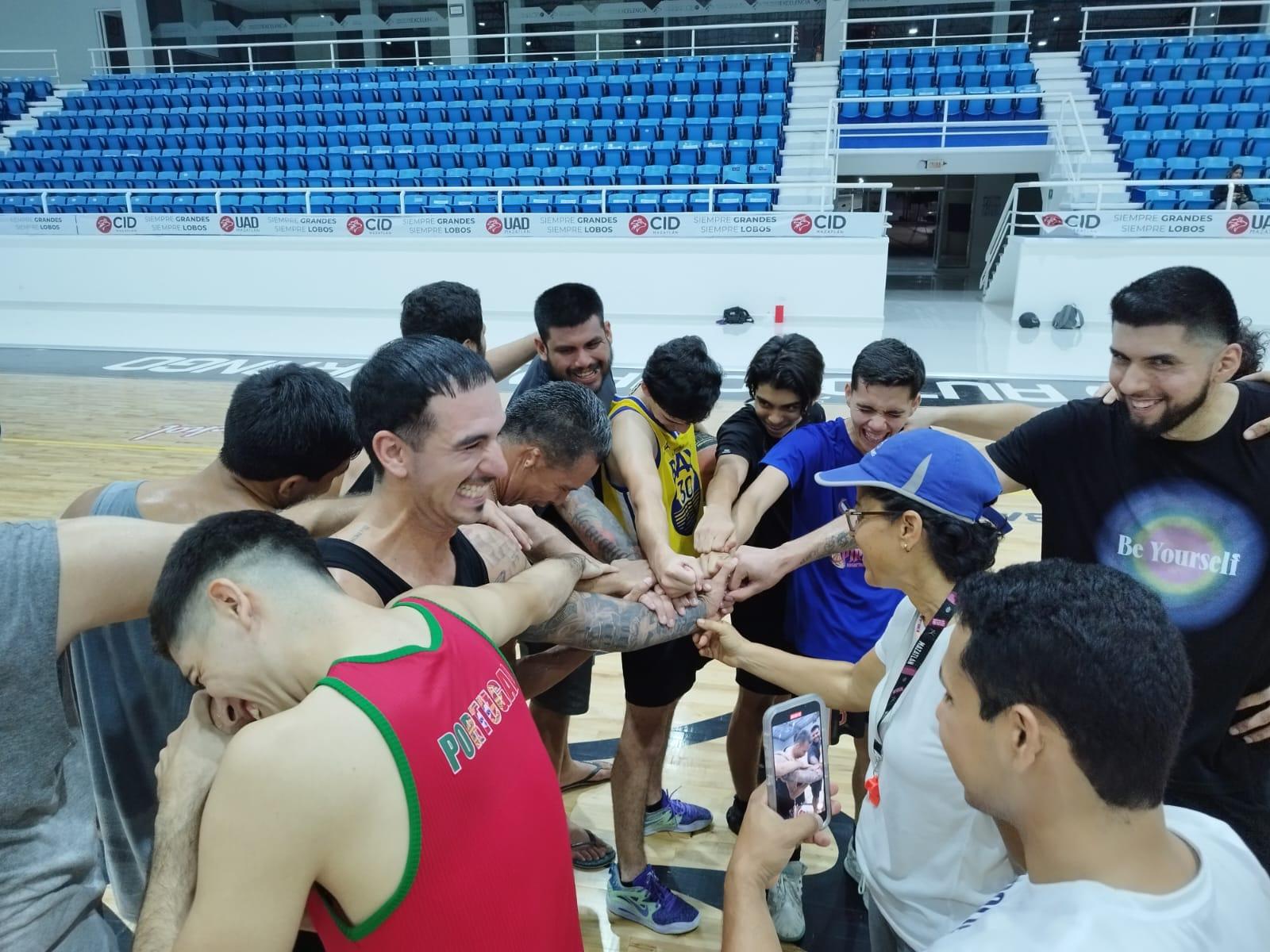 $!Duelo madre-hijo al abrir Piratas Basketball temporada en casa