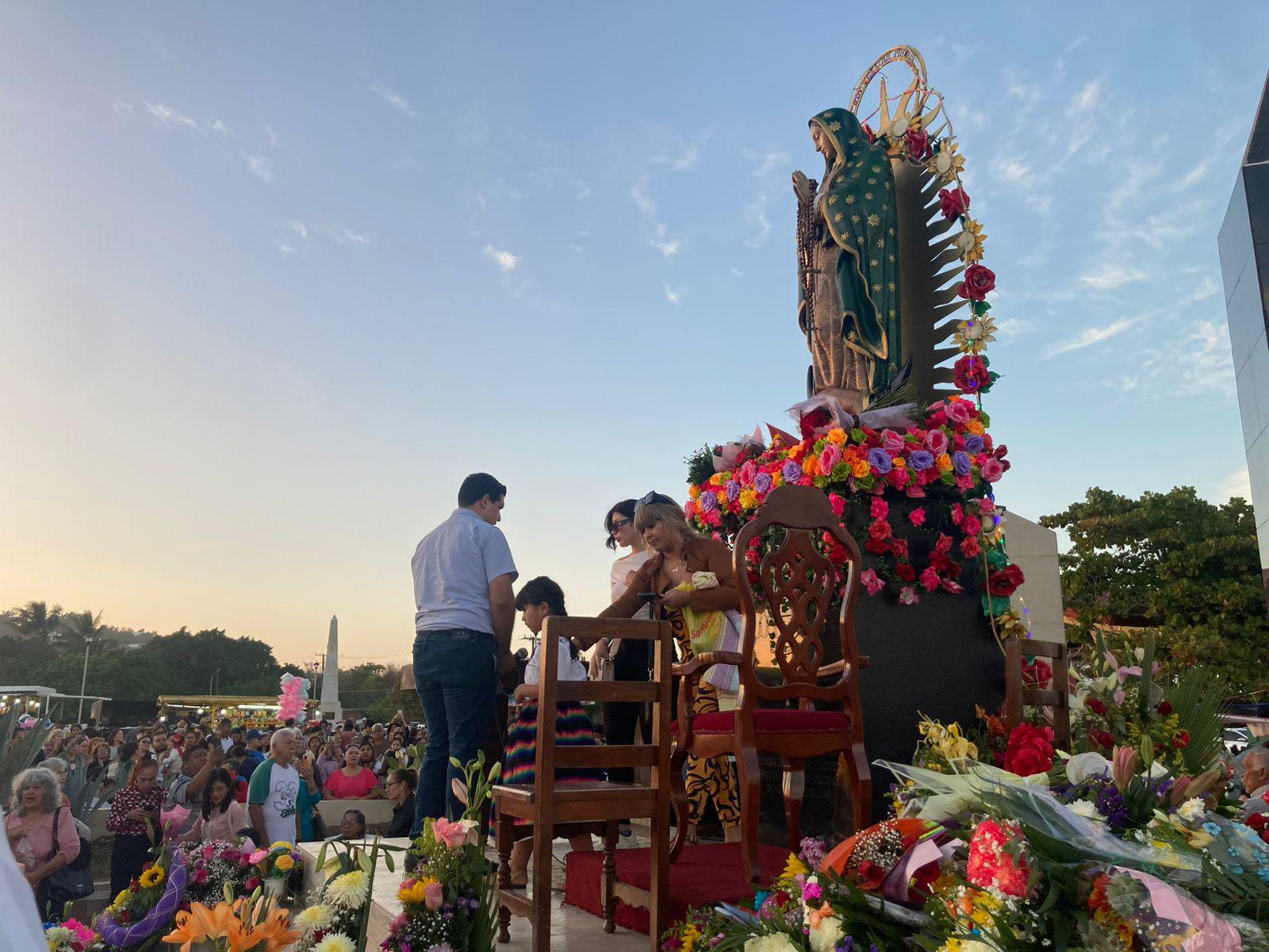 $!Se reúnen feligreses para celebrar misa a la Virgen de la Puntilla