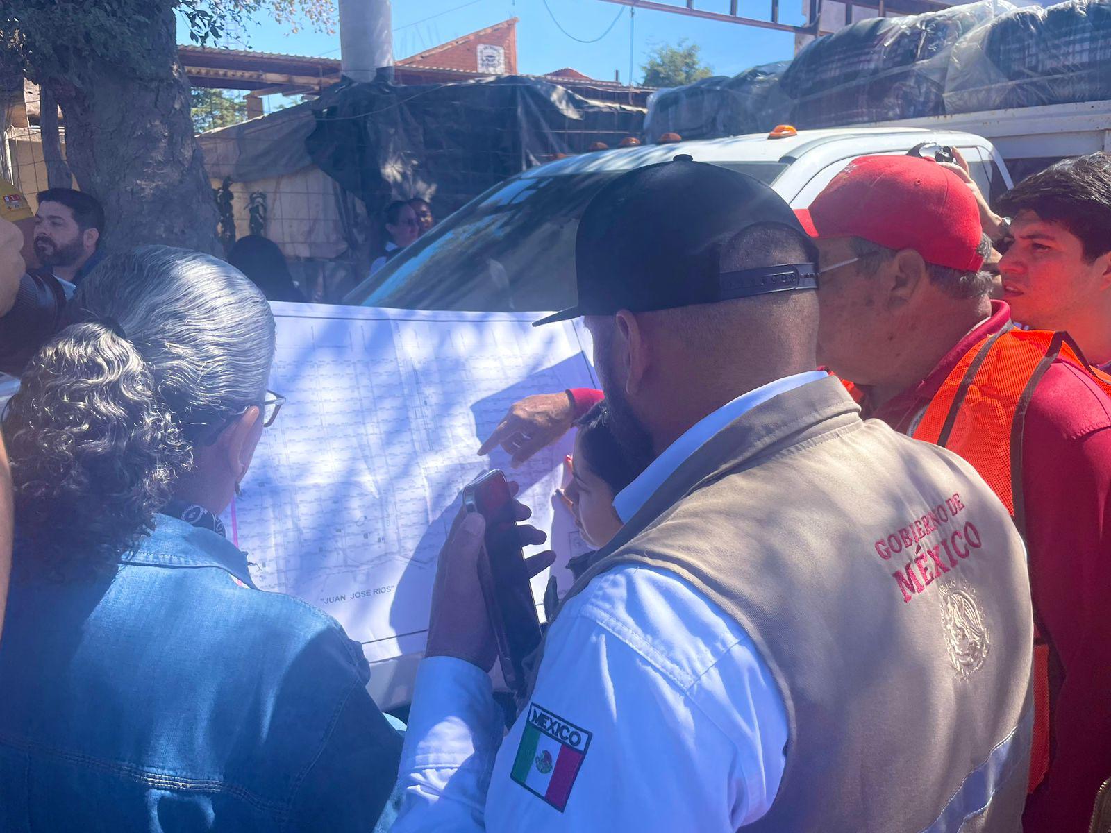 $!Instruye Rocha Moya atender a jornaleros agrícolas en Sinaloa