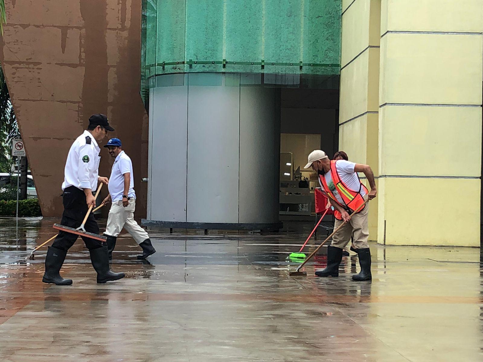 $!Desquicia a Culiacán lluvia intensa de cinco horas