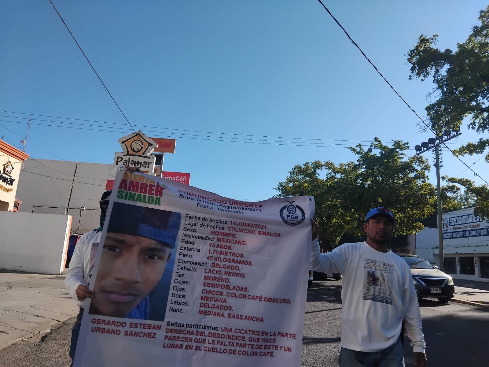 $!Padre busca a su hijo Gerardo, de 15 años, desaparecido hace 3 años en la colonia Bicentenario, en Culiacán