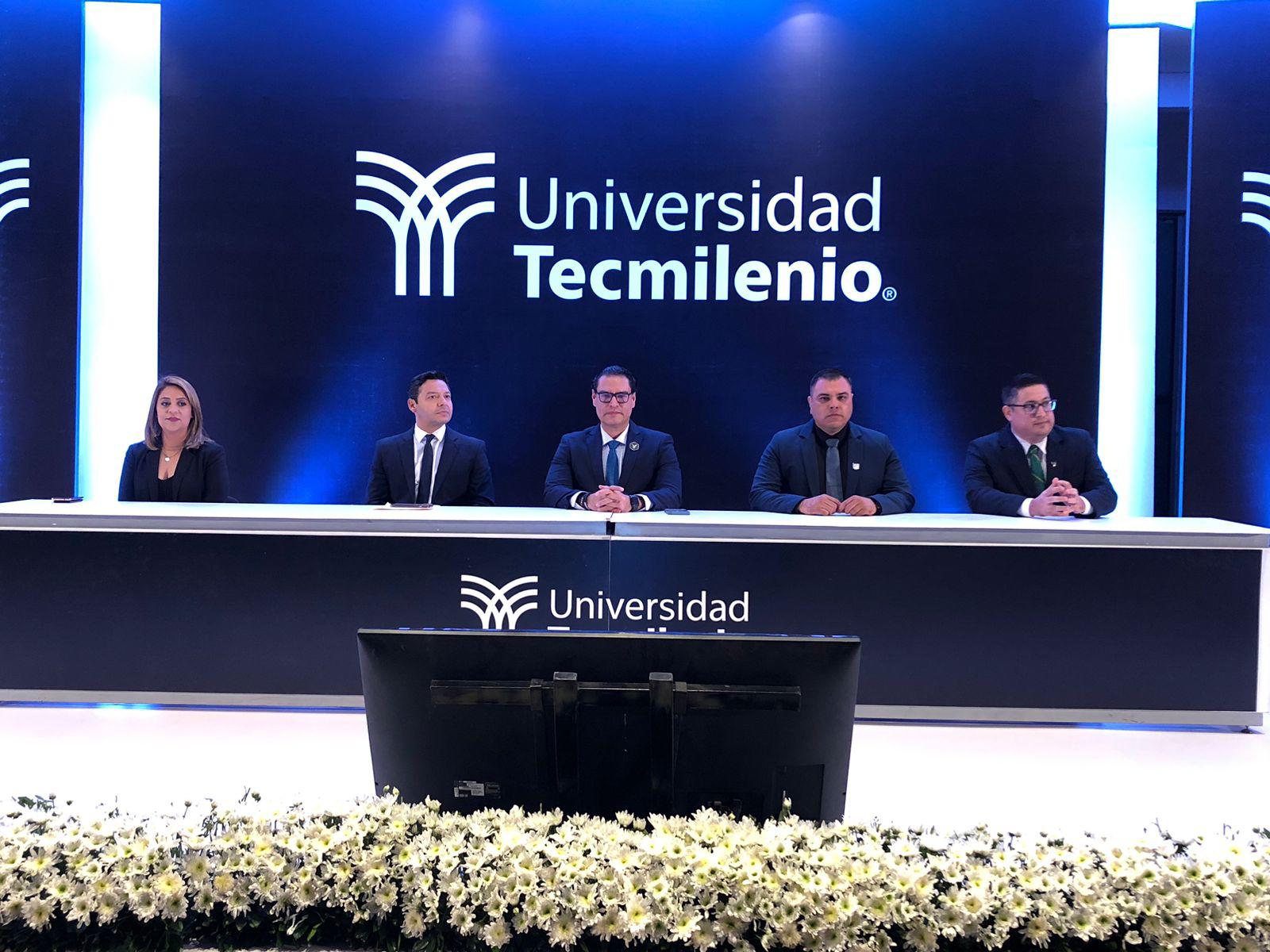 $!Exhorta Adrián López Ortiz a graduados del Tecmilenio a la responsabilidad