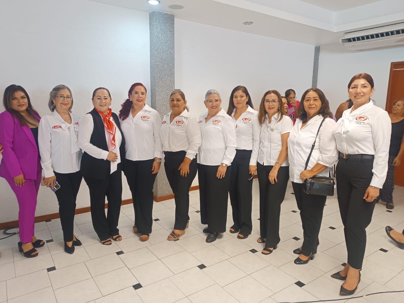 $!Comité de Damas CMIC Sinaloa Sur entrega apoyos a personas en estado de vulnerabilidad