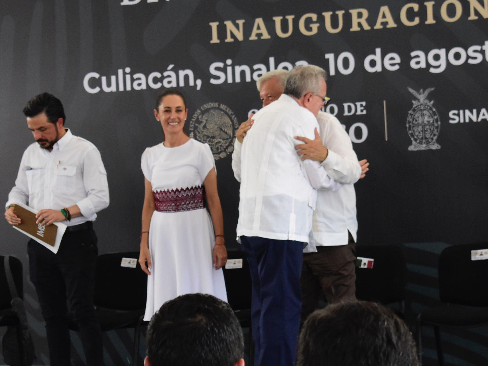 $!Inaugura AMLO Nuevo Hospital General de Culiacán; debía estar terminando hace 4 años y todavía no opera en su totalidad