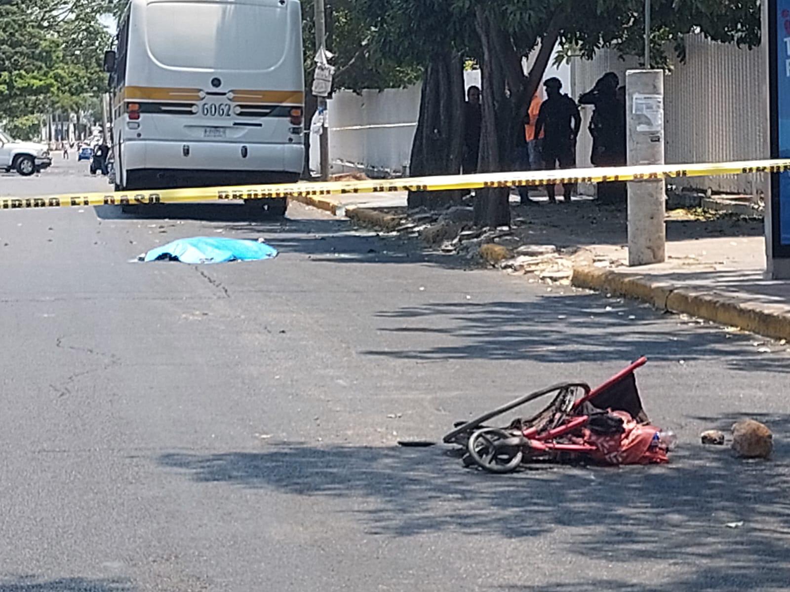 $!Hombre en silla de ruedas muere arrollado por camión urbano en Mazatlán