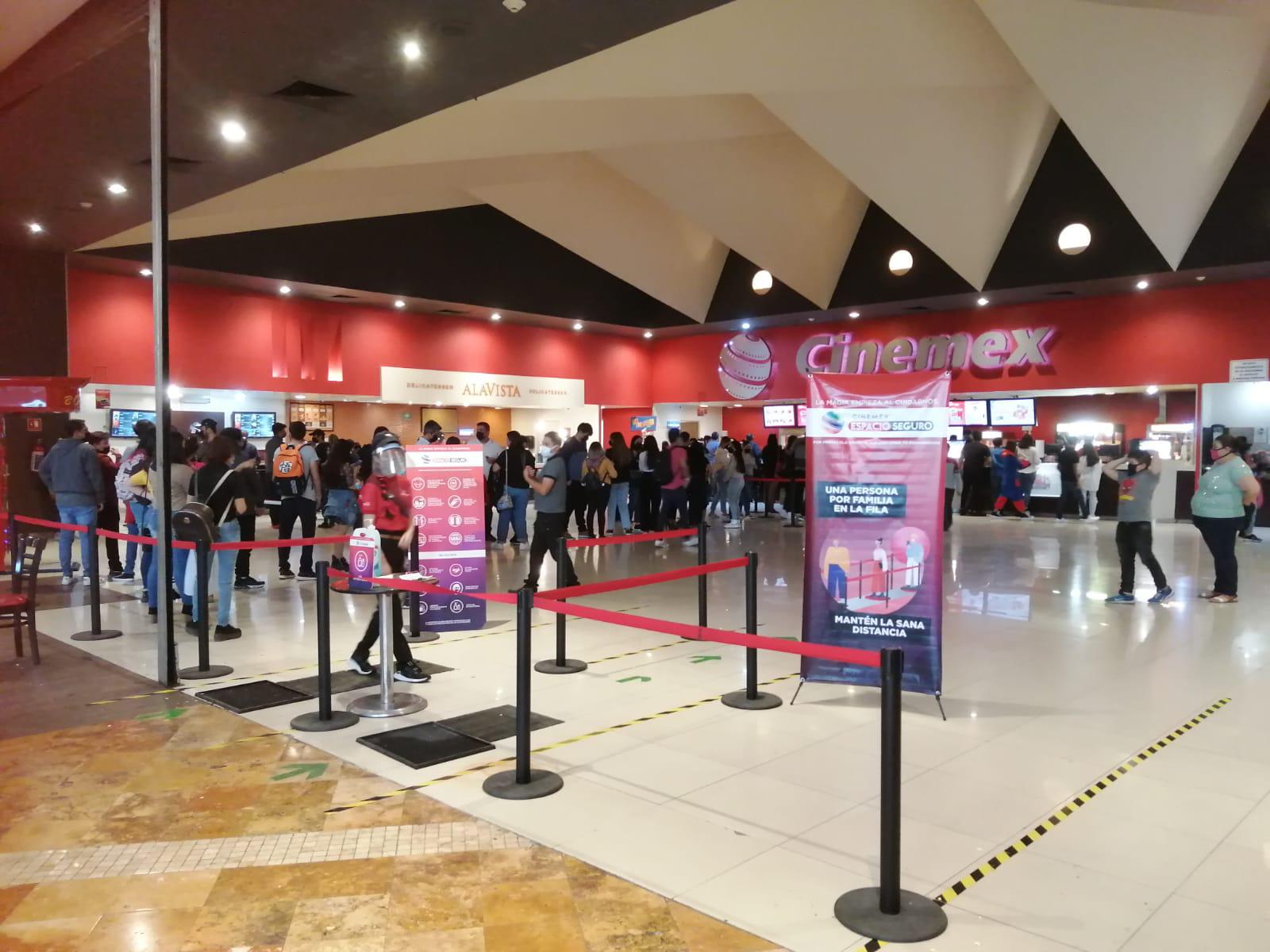 $!En Culiacán, Plaza Forum registra mayor movilidad por compras navideñas