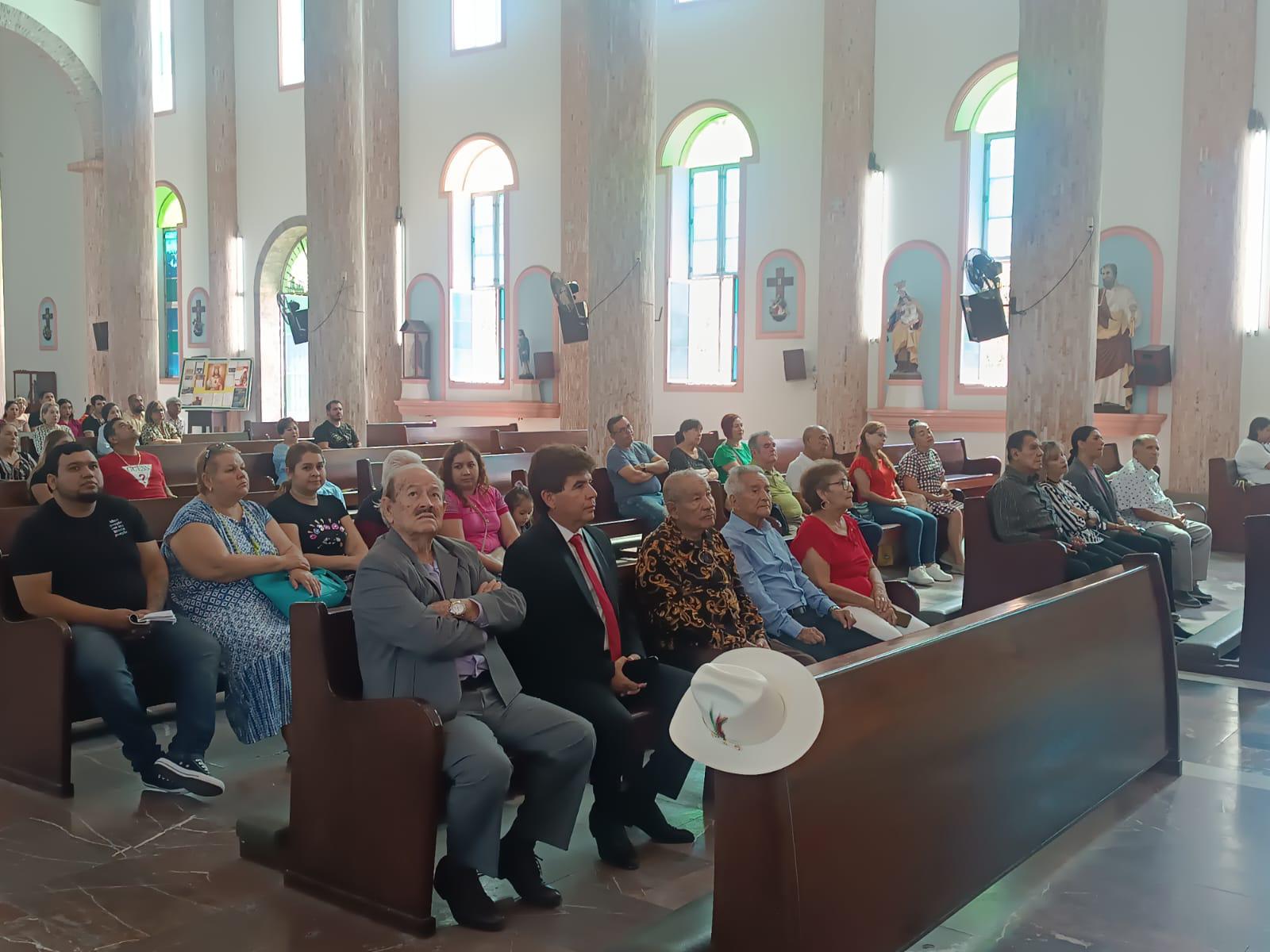 $!Celebran la gracia de Santa Cecilia en el templo de Cristo Rey