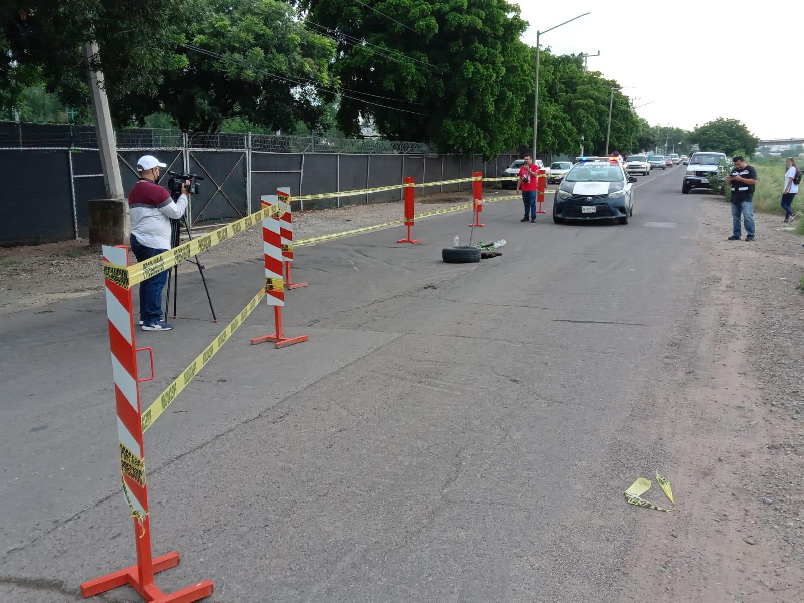 $!Otra tubería de JAPAC que ‘truena’ ocasiona segundo socavón en Culiacán