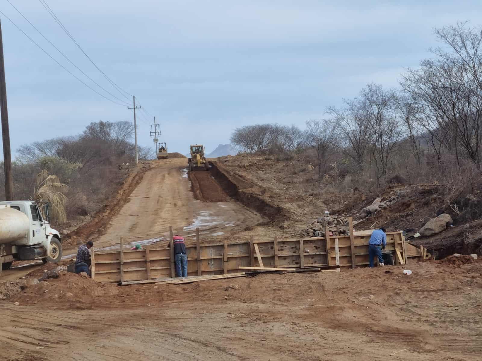 $!Paga Gobierno de Sinaloa más de $9 millones por obras mal hechas o sin construir durante 2023