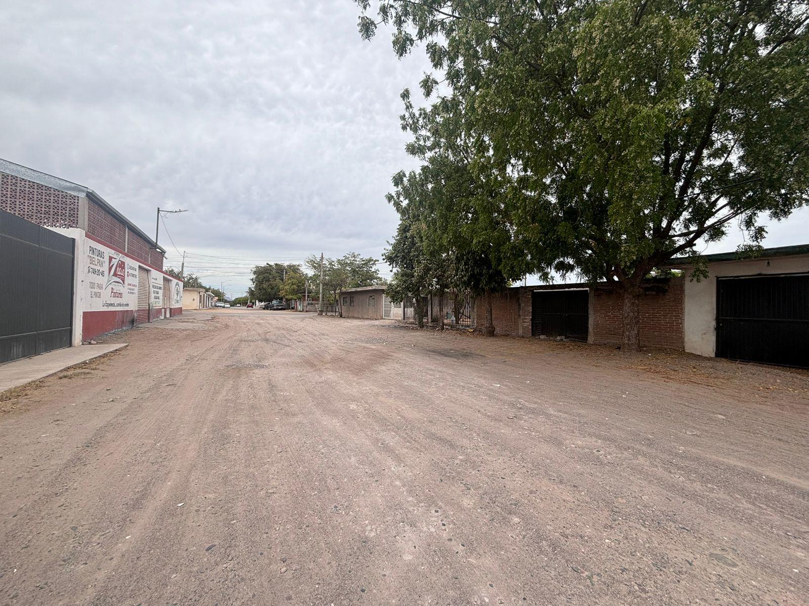 $!Vecinos de la colonia 21 de Marzo, en Culiacán, piden pavimentación de cuatro calles