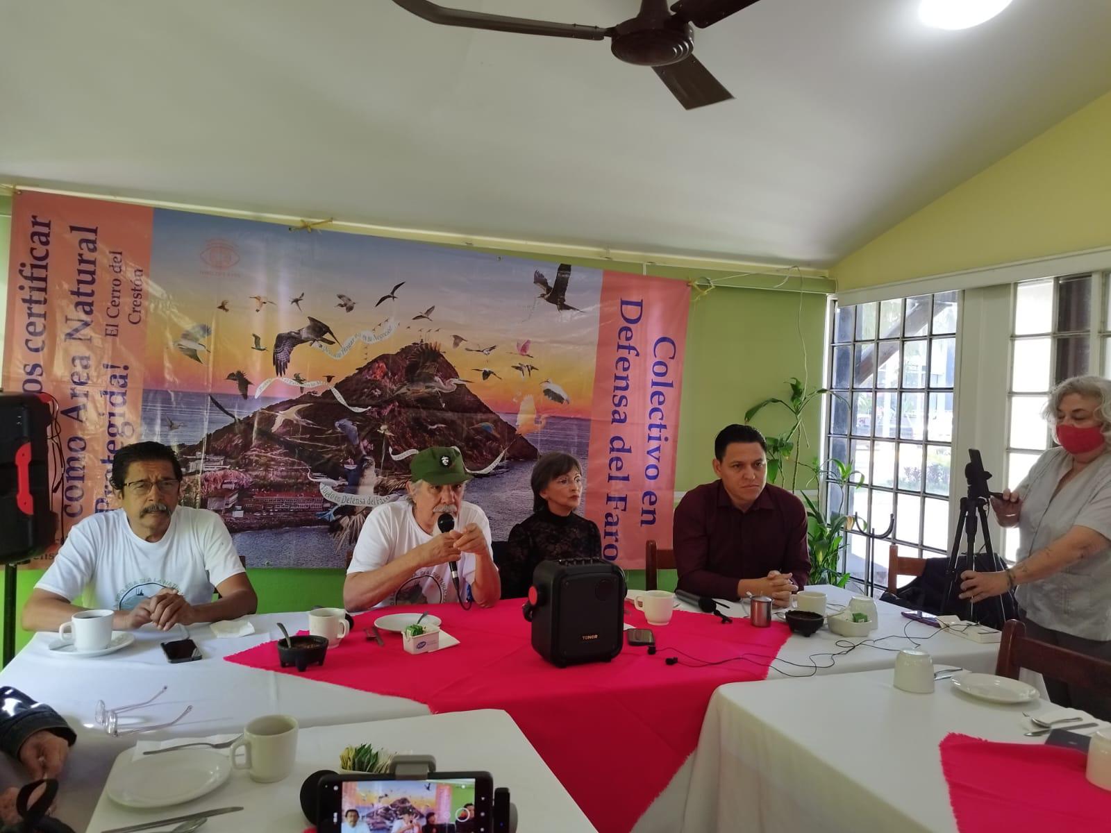 $!Colectivo Defensa del Faro programa manifestación pacífica durante apertura de la tirolesa